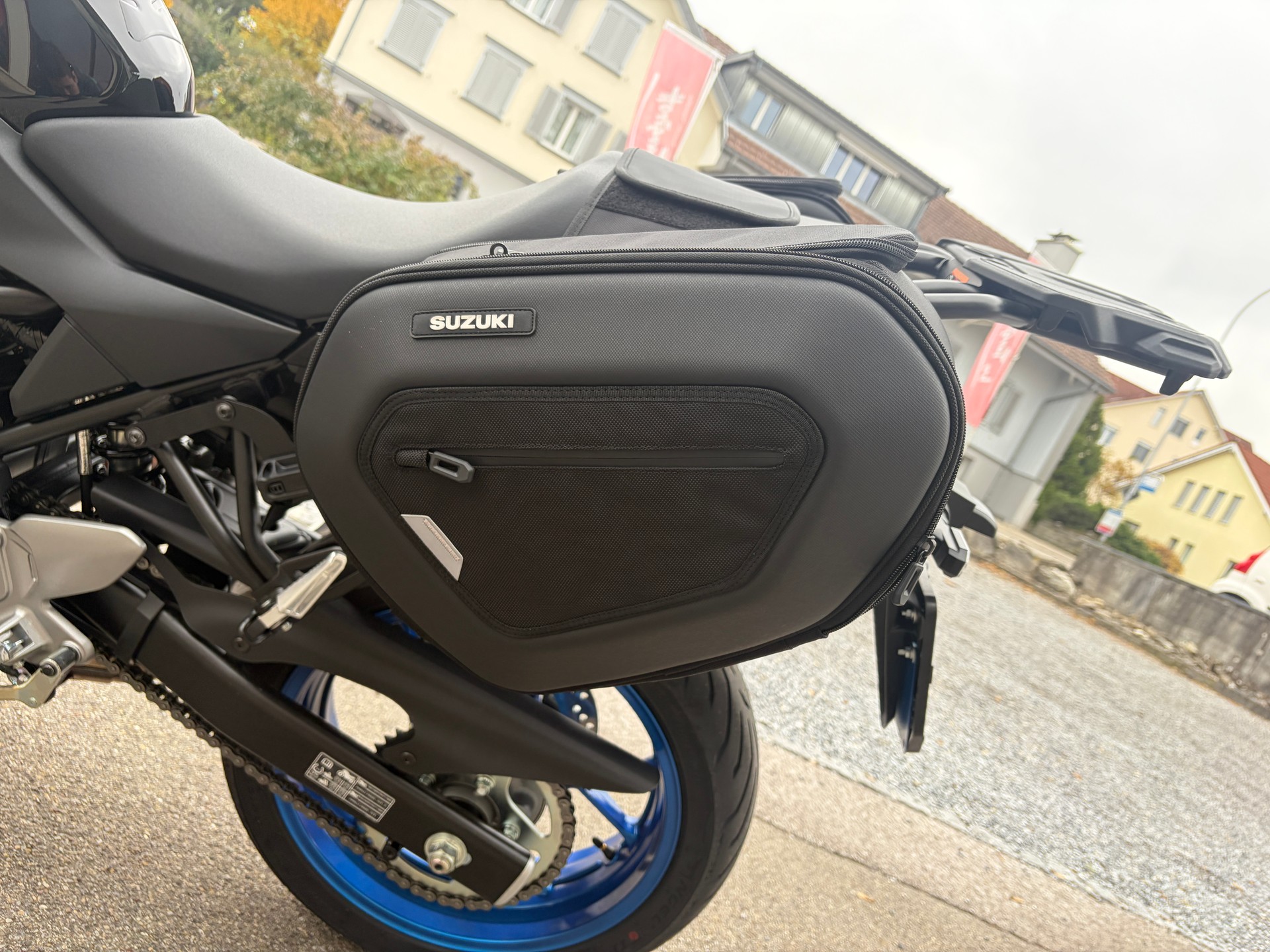 SUZUKI Touring-image-4