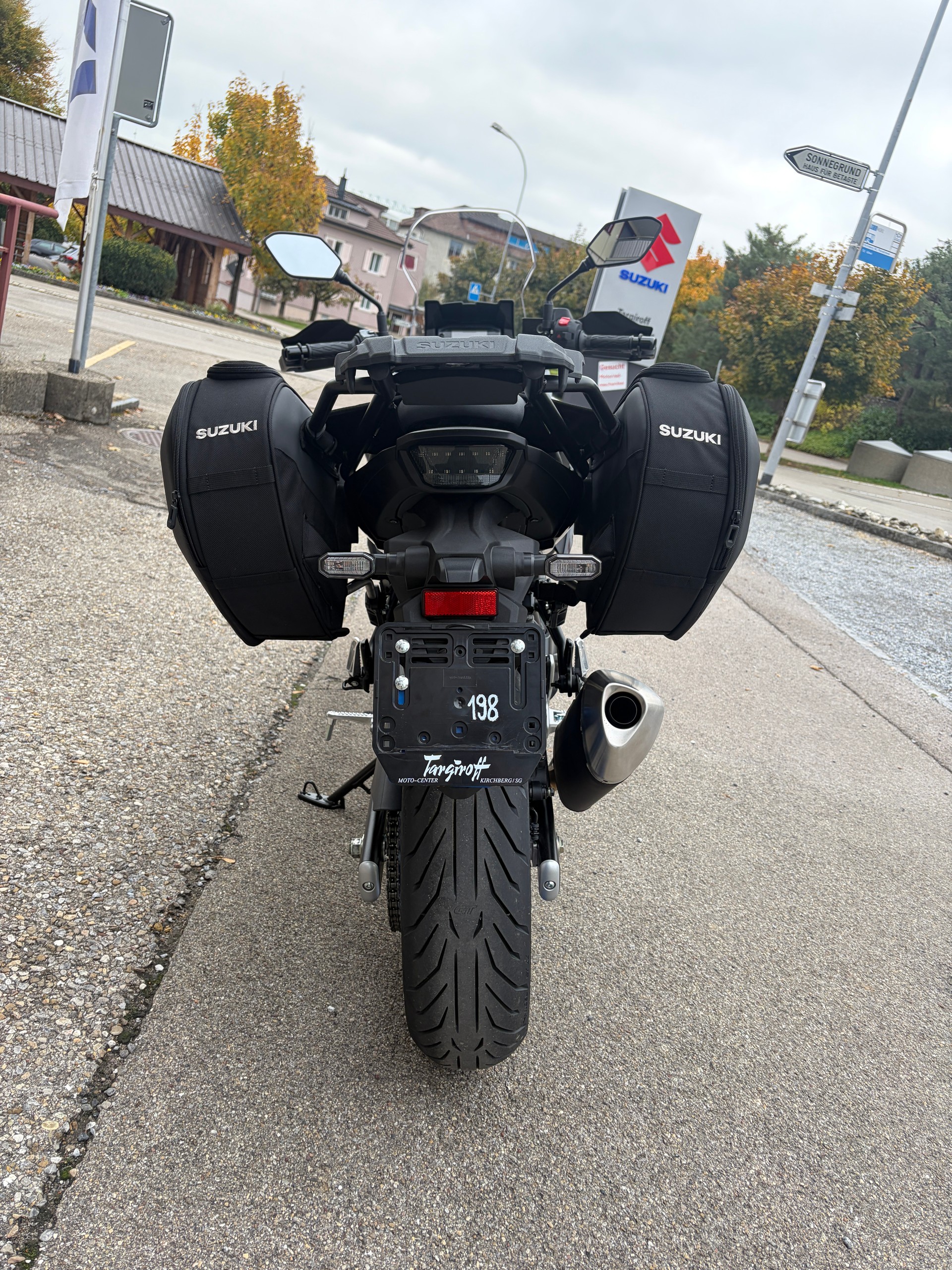 SUZUKI Touring-image-3