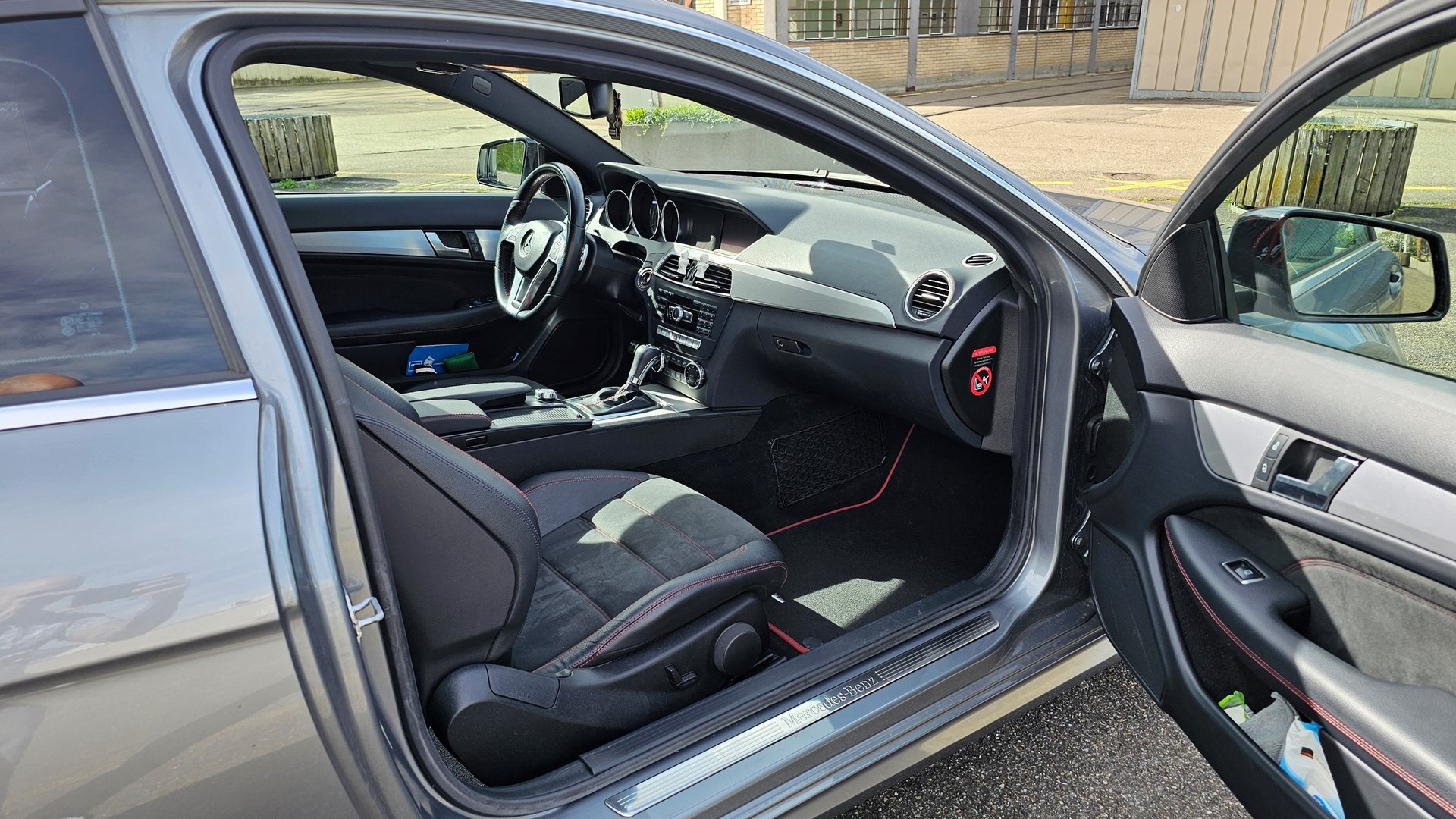 MERCEDES-BENZ C 250 Coupé Sport 7G-Tronic-image-10