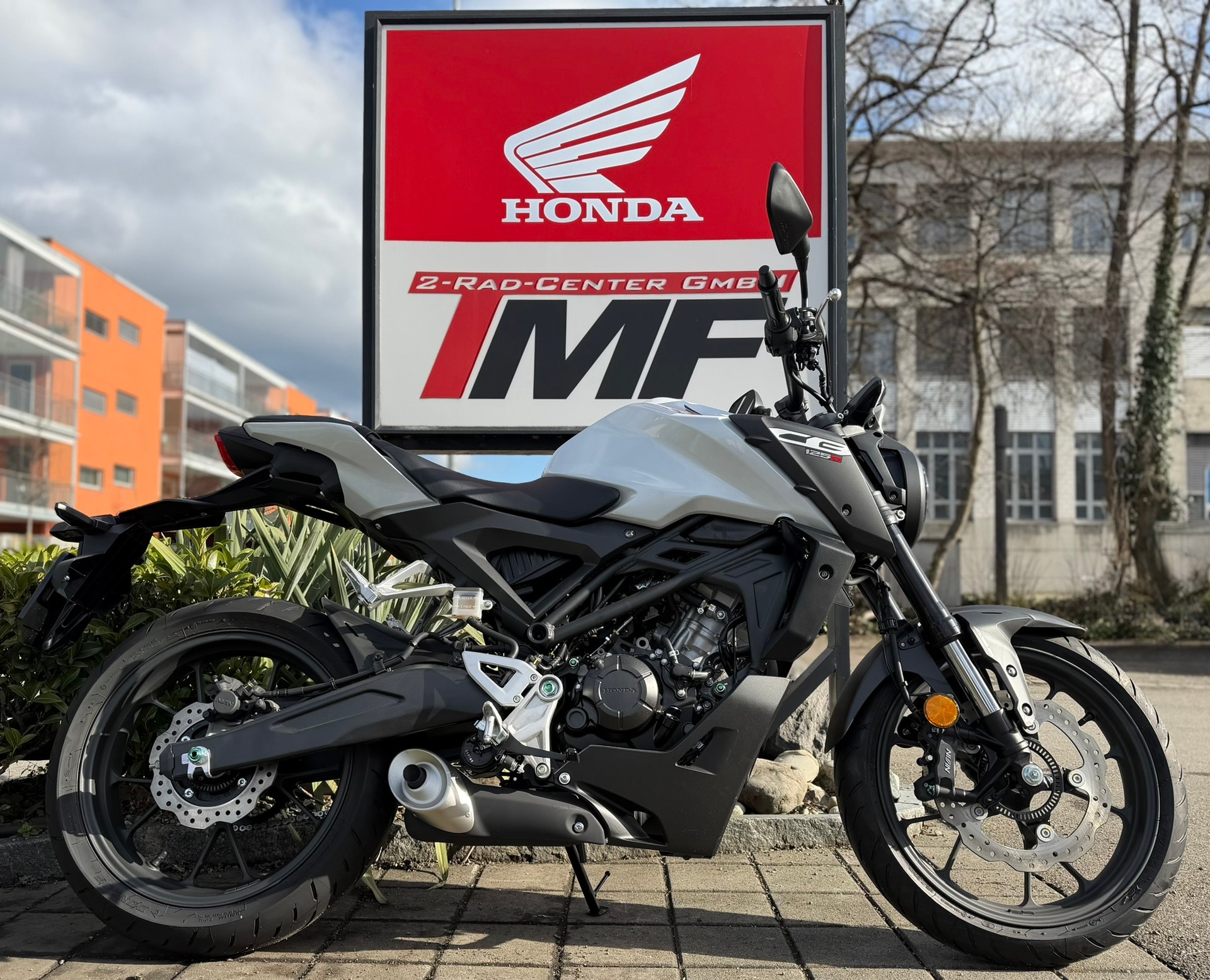 HONDA CB125RA-image-4