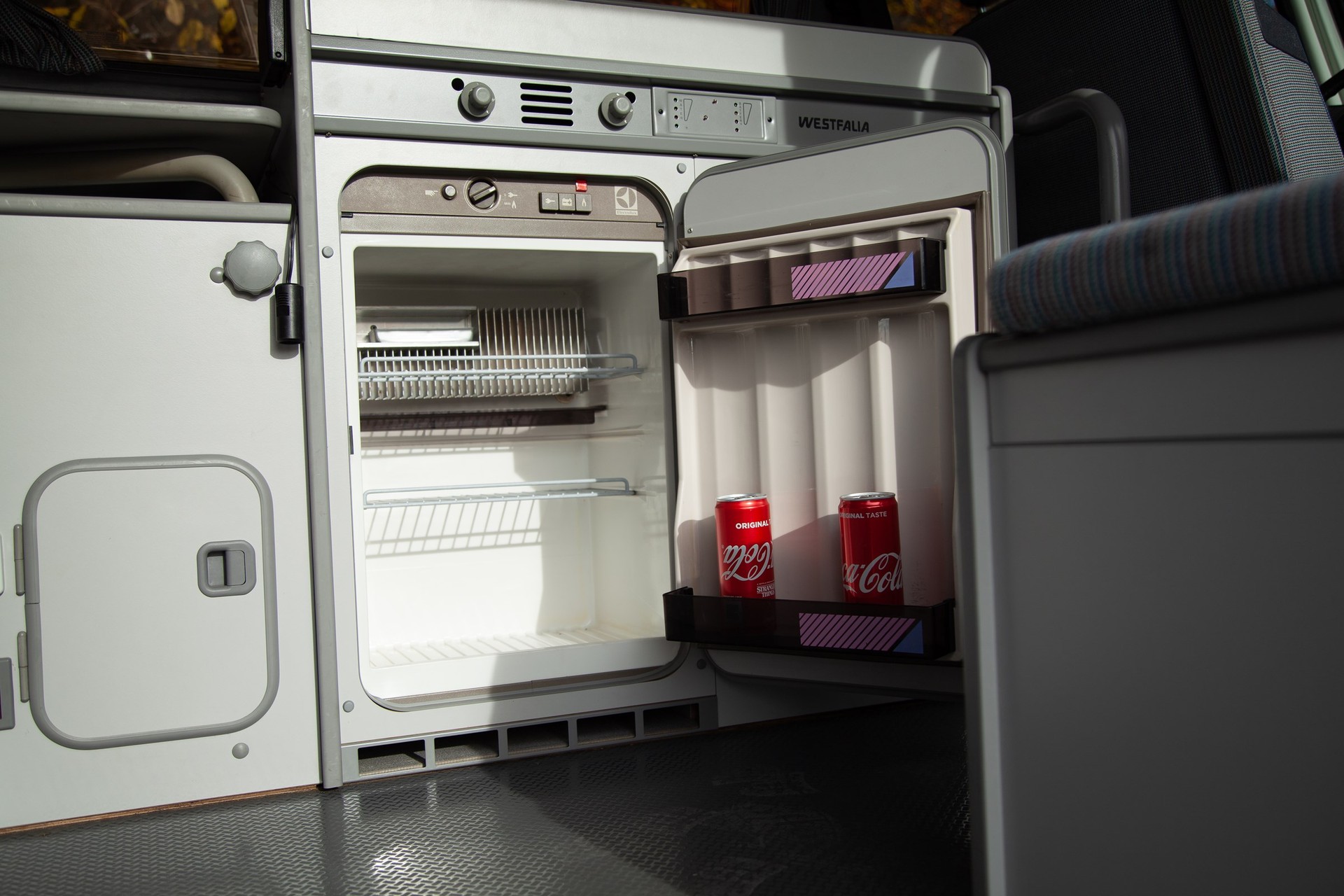 VW Typ 2 Atlantic-image-9