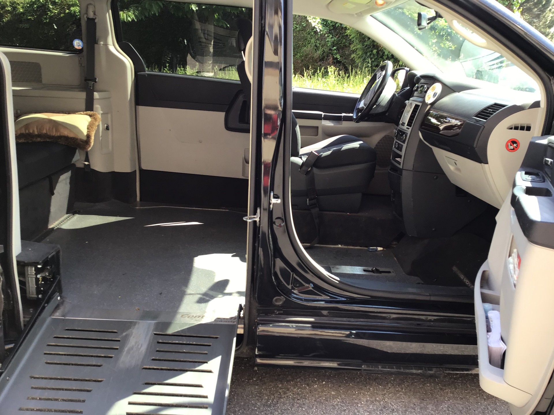 CHRYSLER Grand Voyager 2.8 CRD Classic Line Plus Automatic-image-3