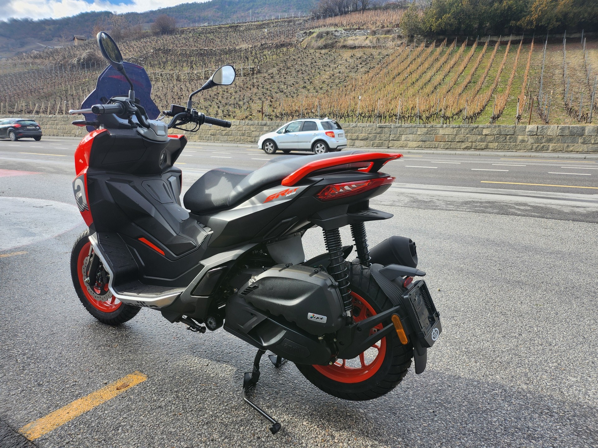 APRILIA SR 125 GT Sport ABS-image-2