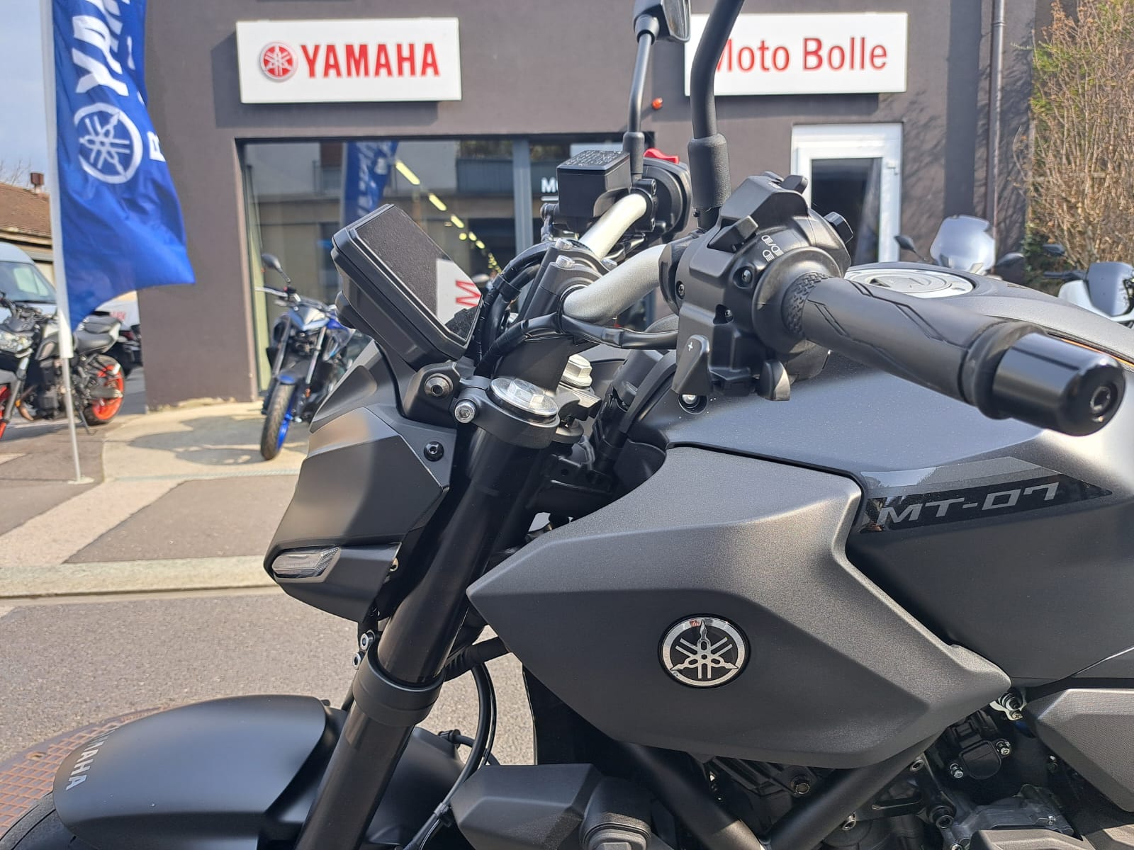 YAMAHA MT-07-showroom-element-2