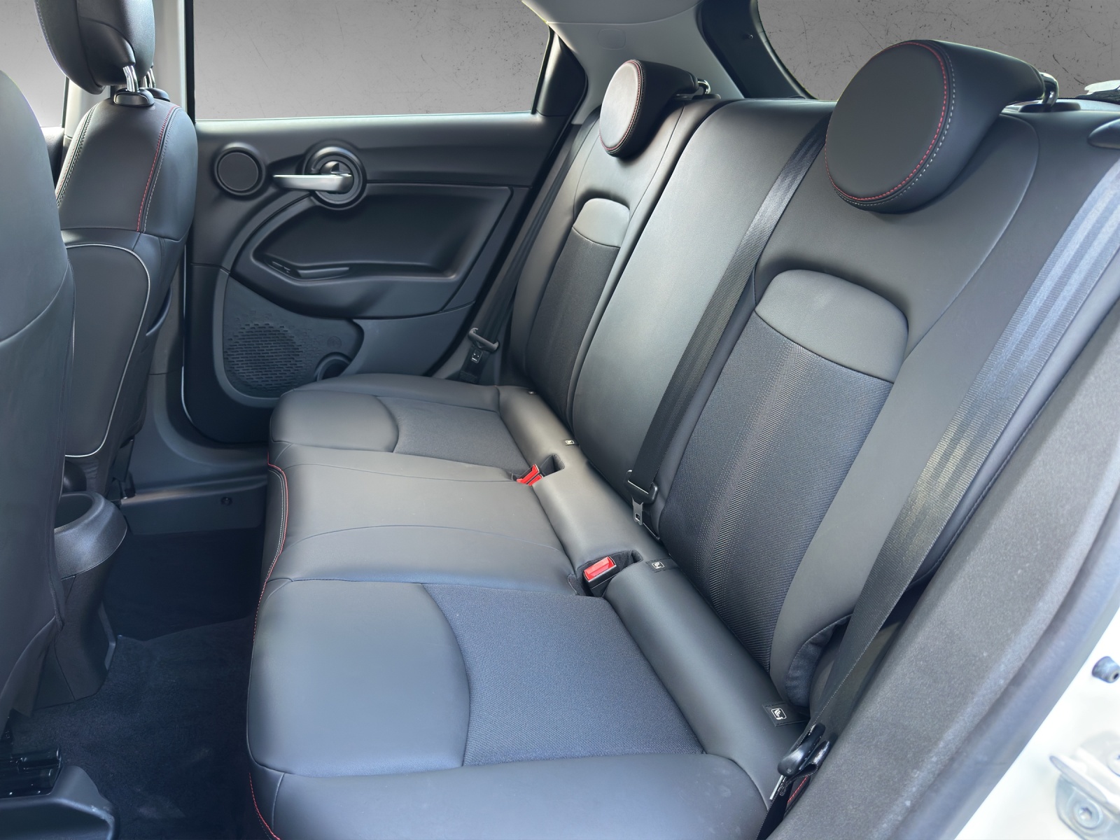 FIAT 500X 1.5 Hybrid Sport DCT-image-7