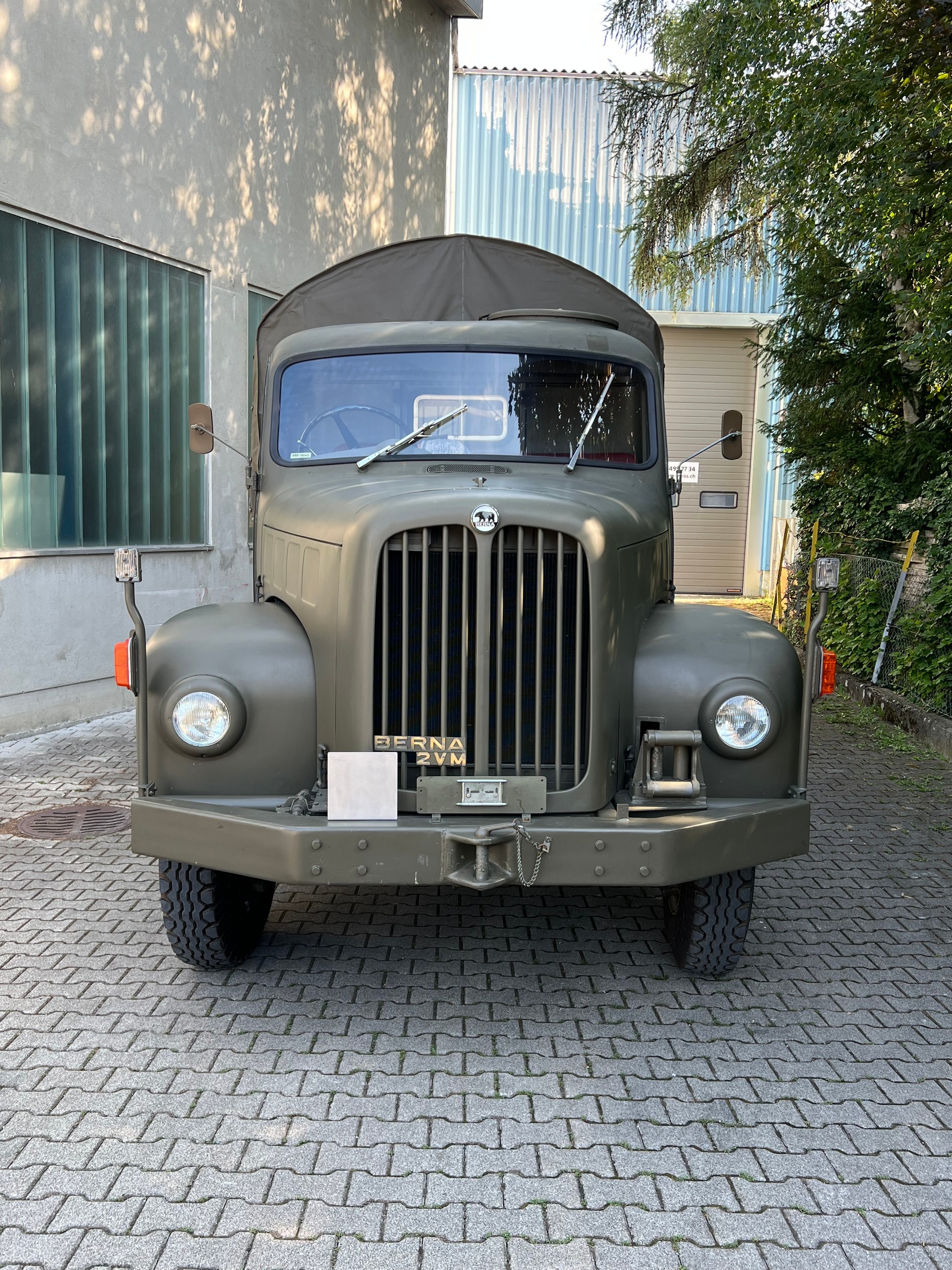 SAURER 2 DM Berna 2VM 4 x 4 Camper-image-23