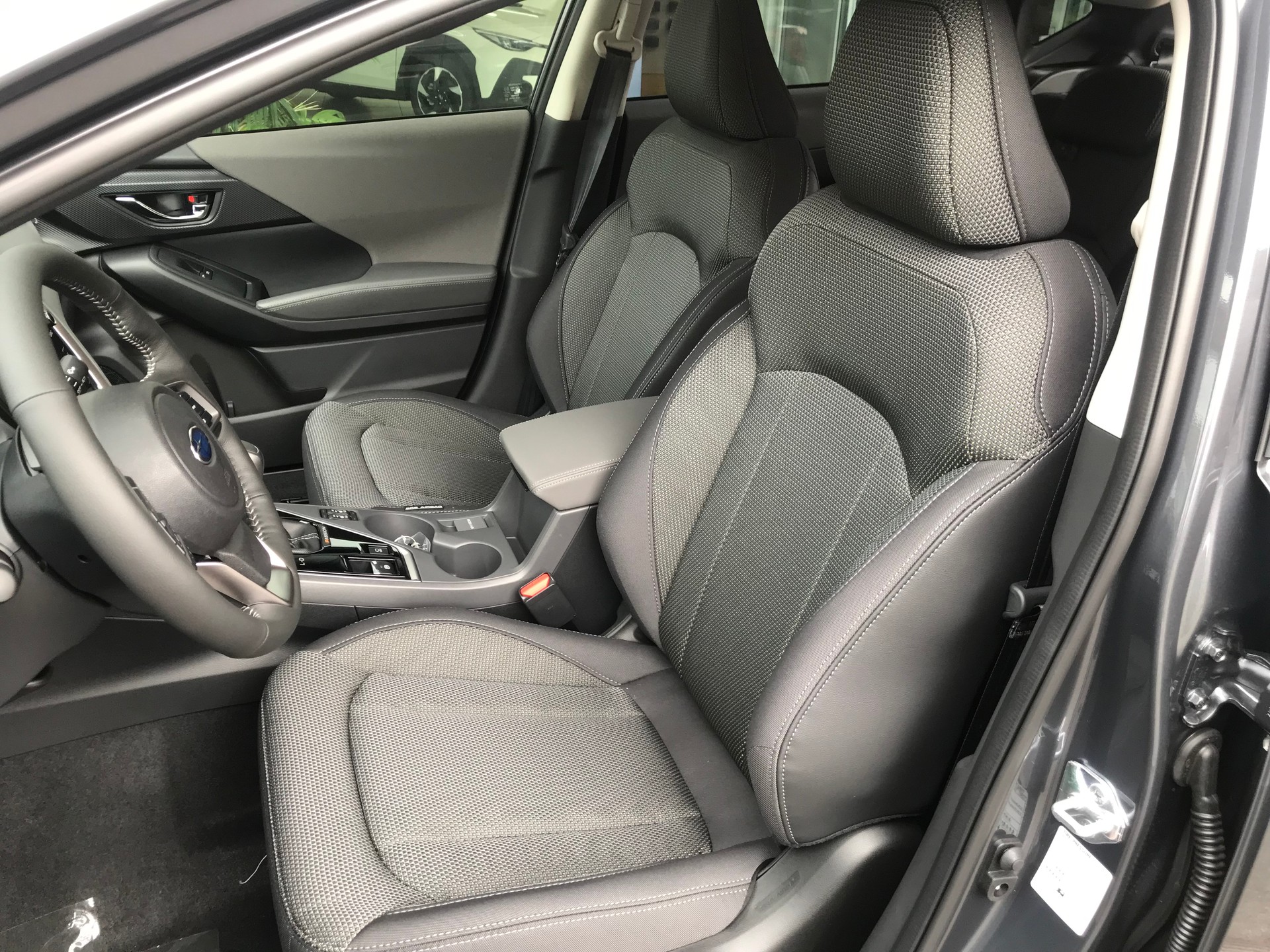 SUBARU Crosstrek 2.0 e-Boxer Passion AWD Lineartronic-image-7