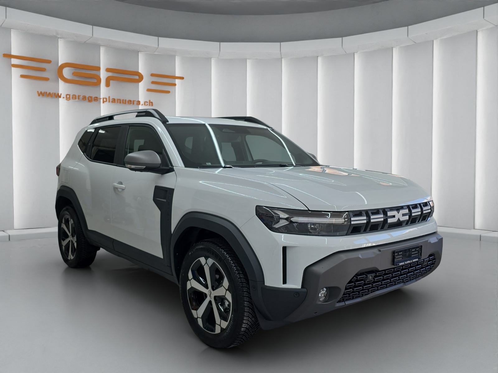 DACIA Duster 1.2 TCe Journey 4WD-showroom-element-1