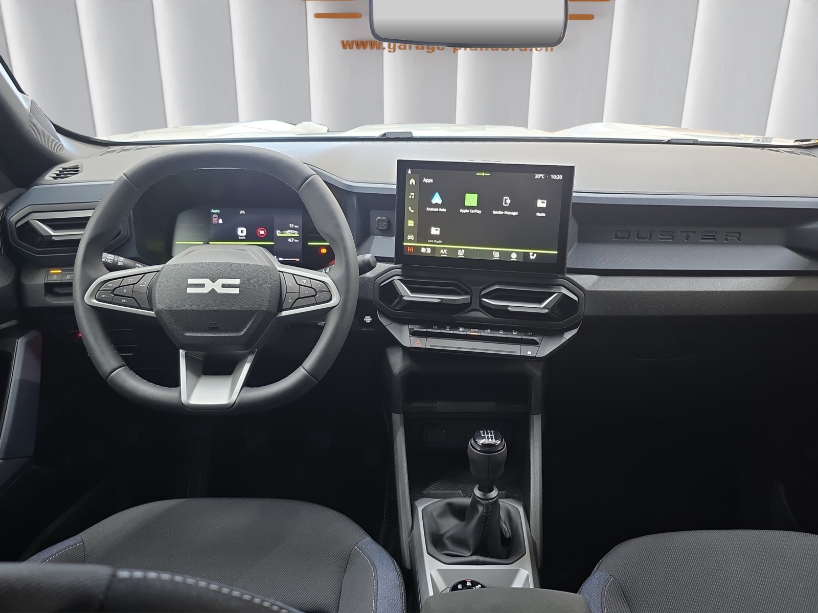 DACIA Duster 1.2 TCe Journey 4WD-image-8