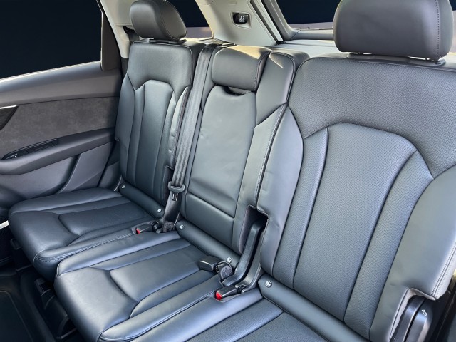 AUDI Q7 50 TDI quattro S Line tiptronic-image-15