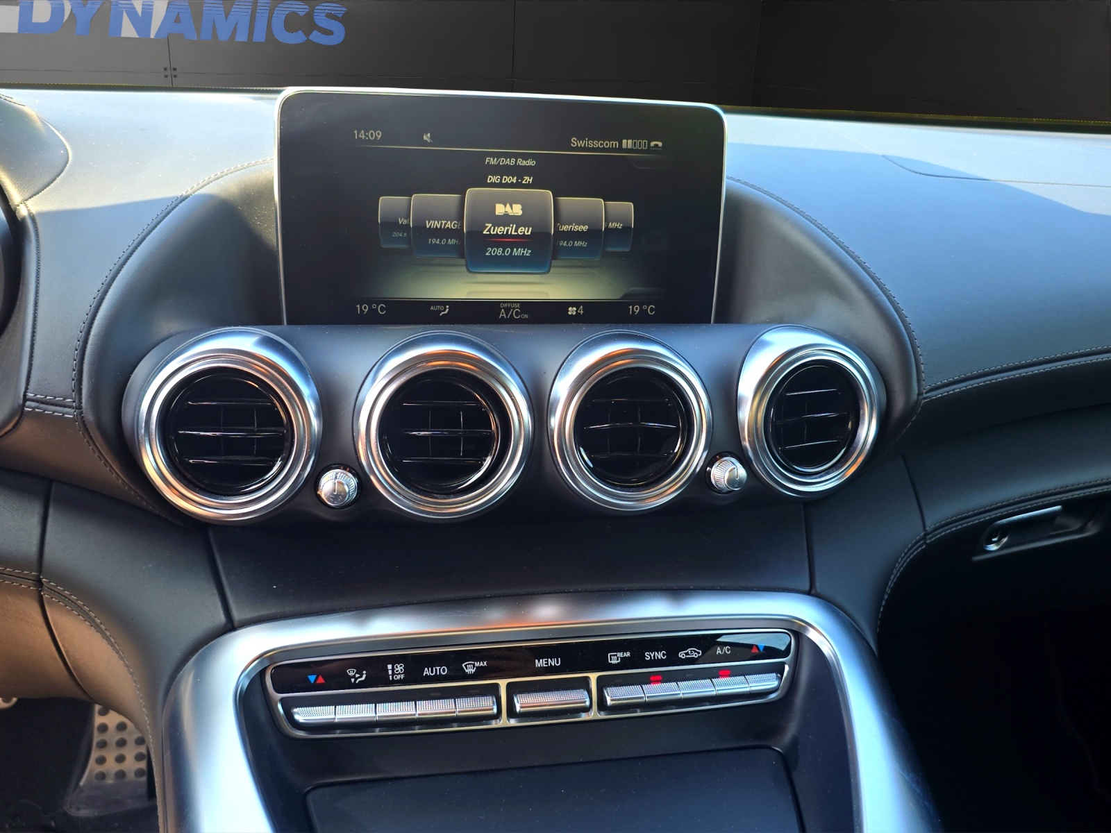 MERCEDES-BENZ AMG GT C190 Coupé AMG GT S-image-12