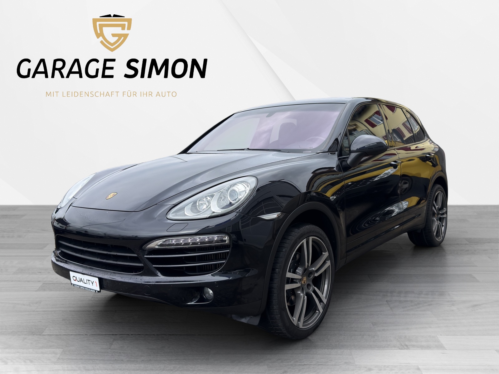 PORSCHE Cayenne Diesel *** STANDHEIZUNG MIT FERNBEDIENUNG / LUFTFAHRWERK / FRONTSCHEIBENHEIZUNG ***-showroom-element-2