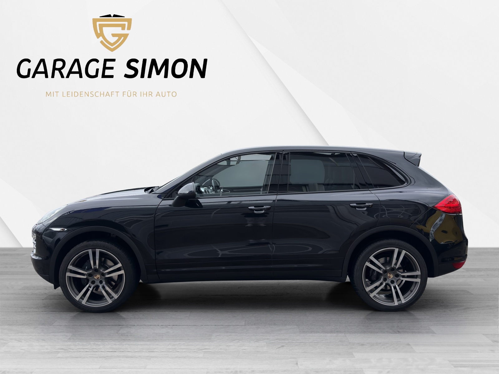 PORSCHE Cayenne Diesel *** STANDHEIZUNG MIT FERNBEDIENUNG / LUFTFAHRWERK / FRONTSCHEIBENHEIZUNG ***-showroom-element-3