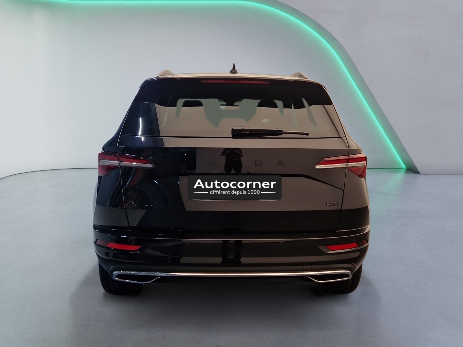 SKODA Karoq 2.0 TSI SportLine 4x4 DSG-showroom-element-3