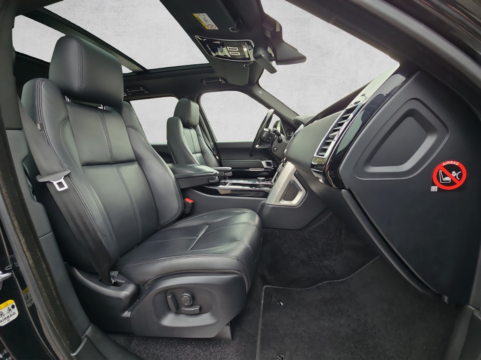 LAND ROVER Range Rover 3.0 V6 TDI Vogue (ZR vo.+hi.NEU)-image-11