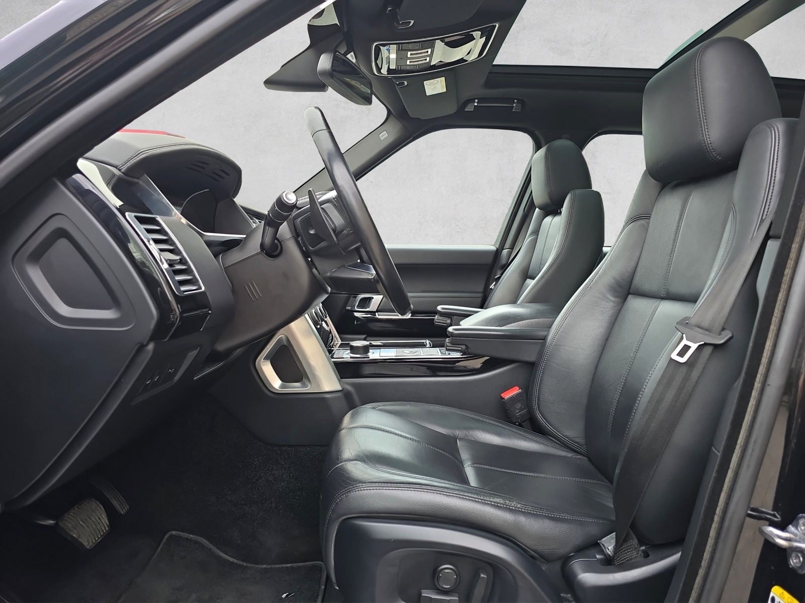 LAND ROVER Range Rover 3.0 V6 TDI Vogue (ZR vo.+hi.NEU)-image-7