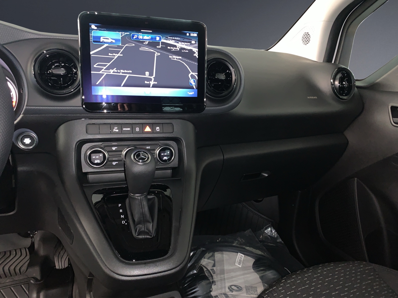 MERCEDES-BENZ eCitan 45kWh Pro-image-9