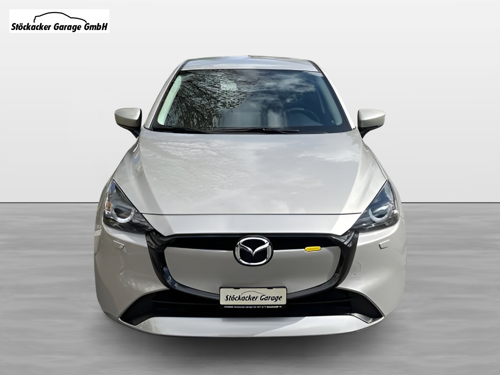 MAZDA 2 1.5 90 Center-Line-showroom-element-1