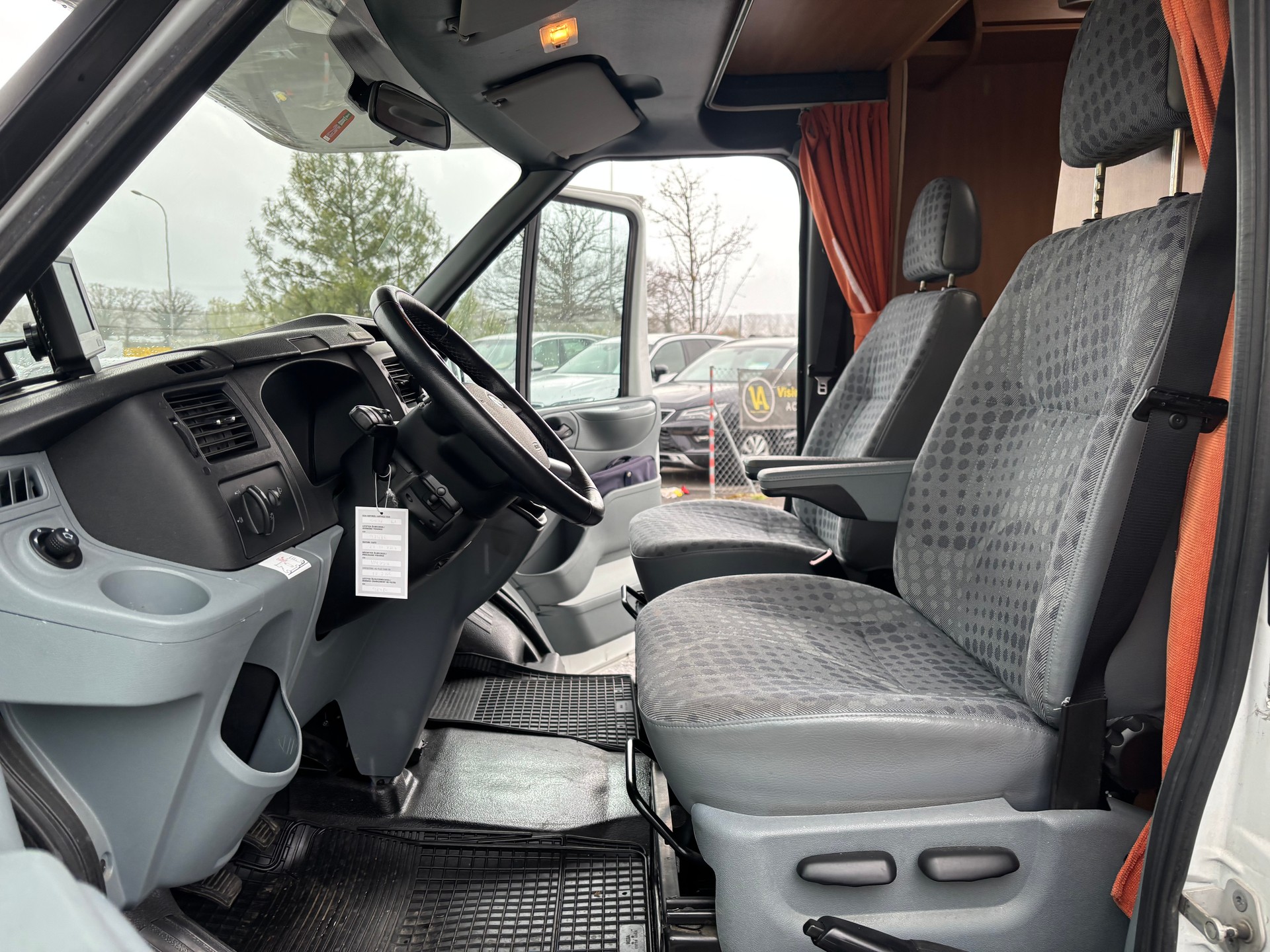FORD Transit 2.2 TDCi 350 L-image-13