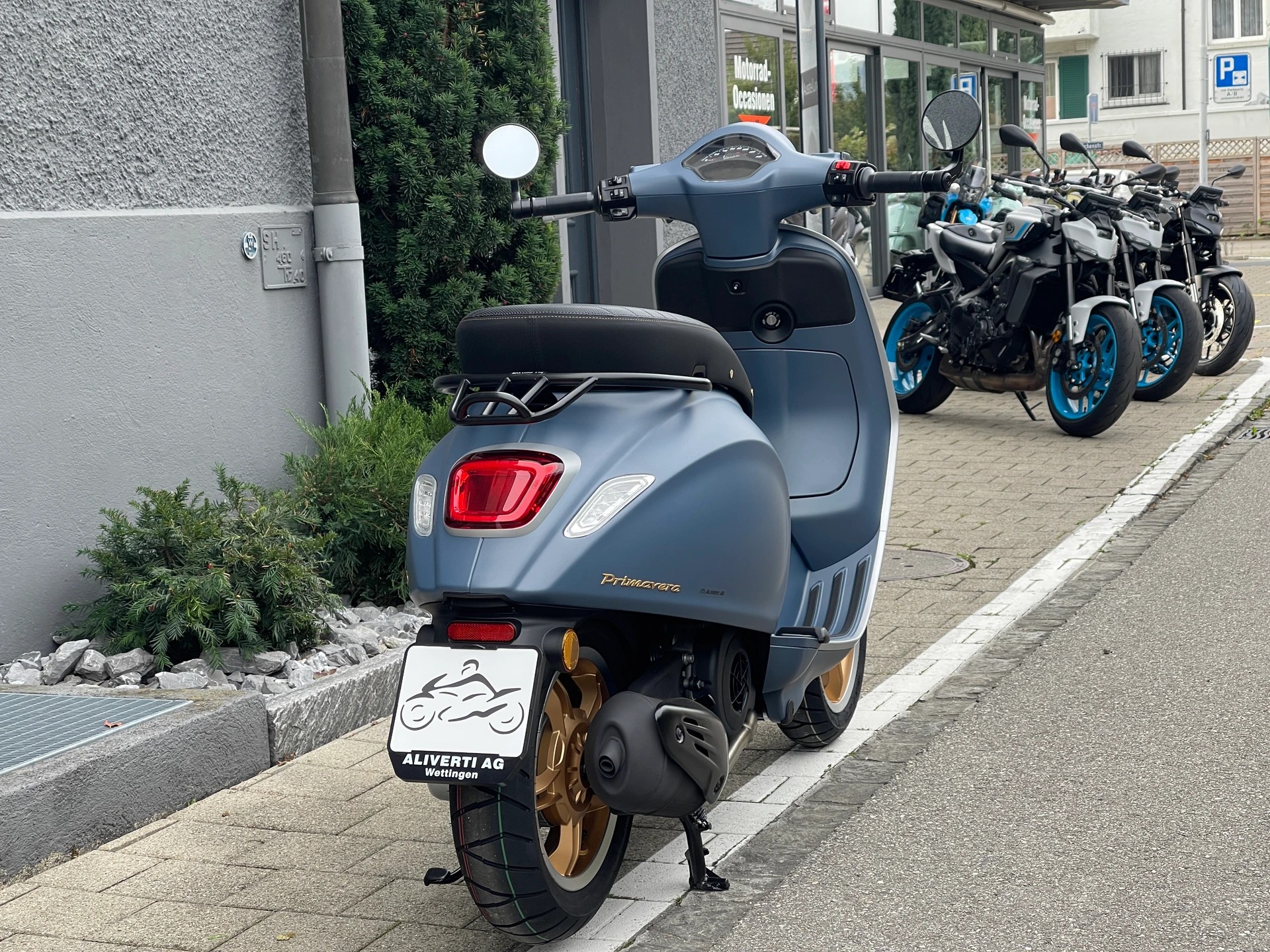 PIAGGIO Vespa 125 Primavera Officina 8 E5+-image-3