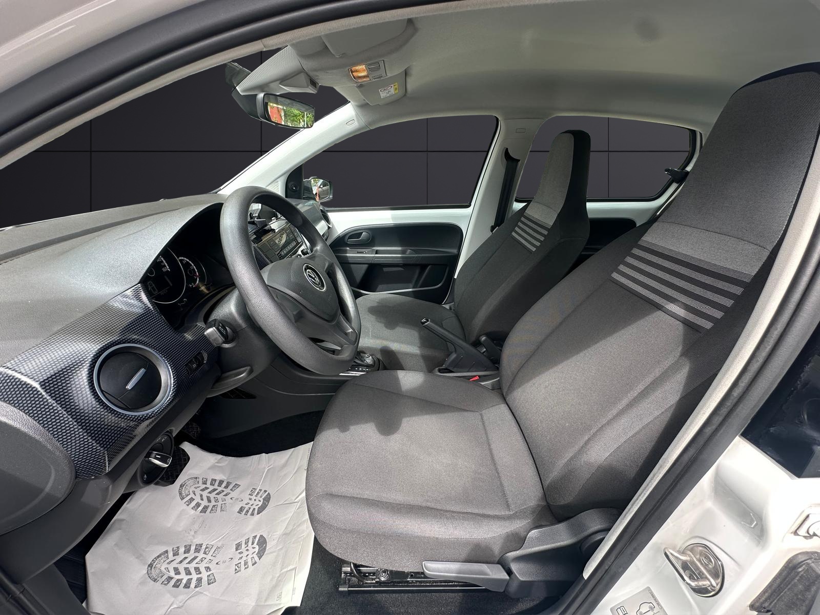 VW e-Up-image-5