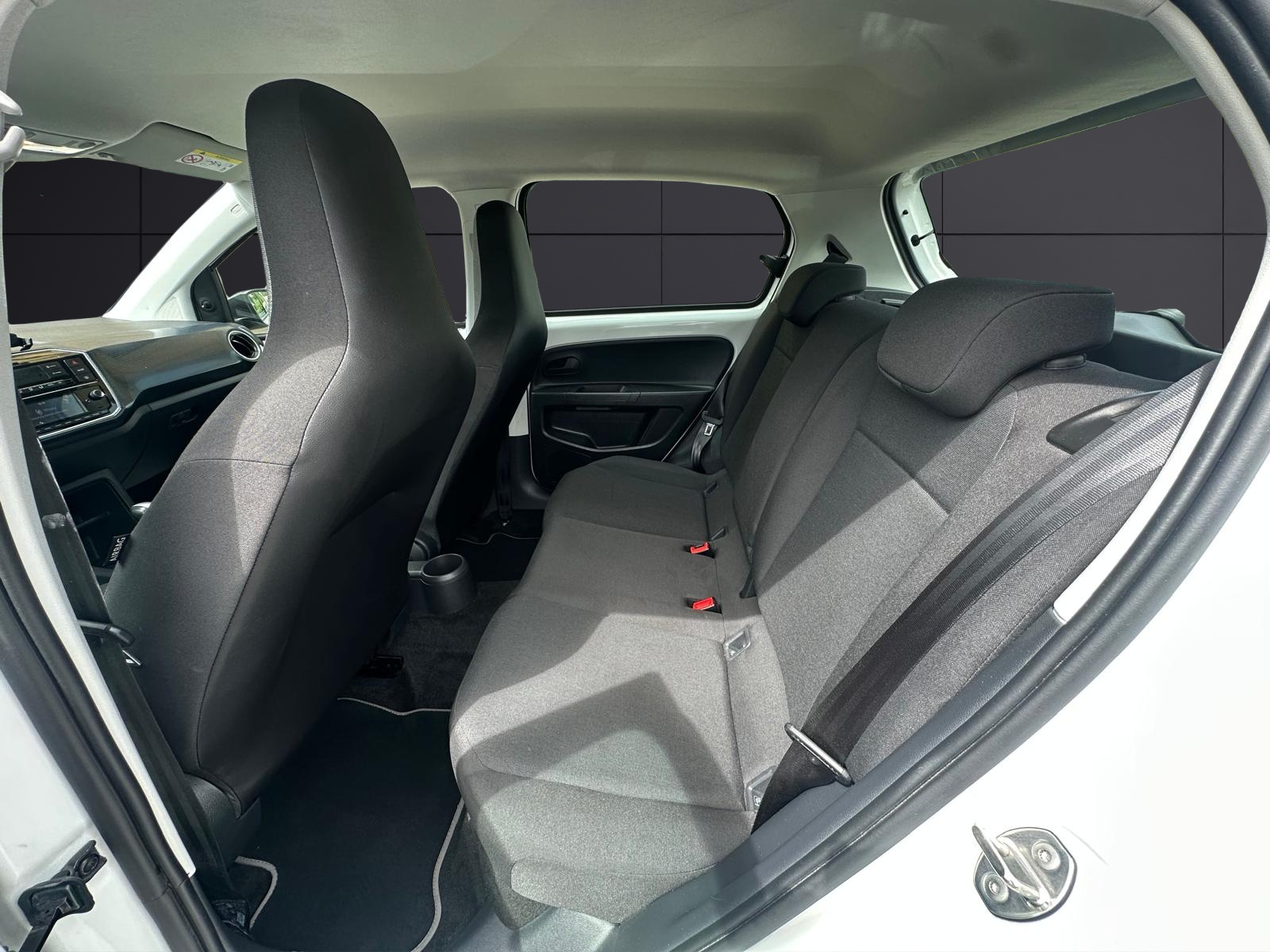 VW e-Up-image-6