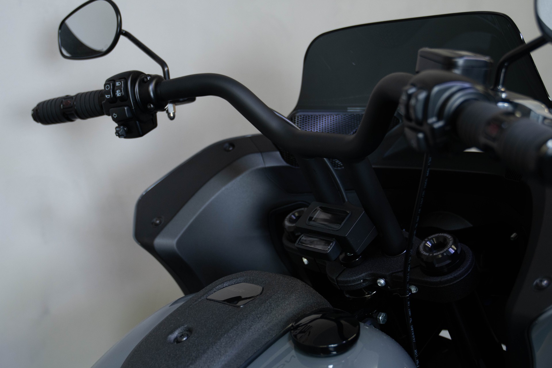 HARLEY-DAVIDSON FXLRST Low Rider ST 117-image-8