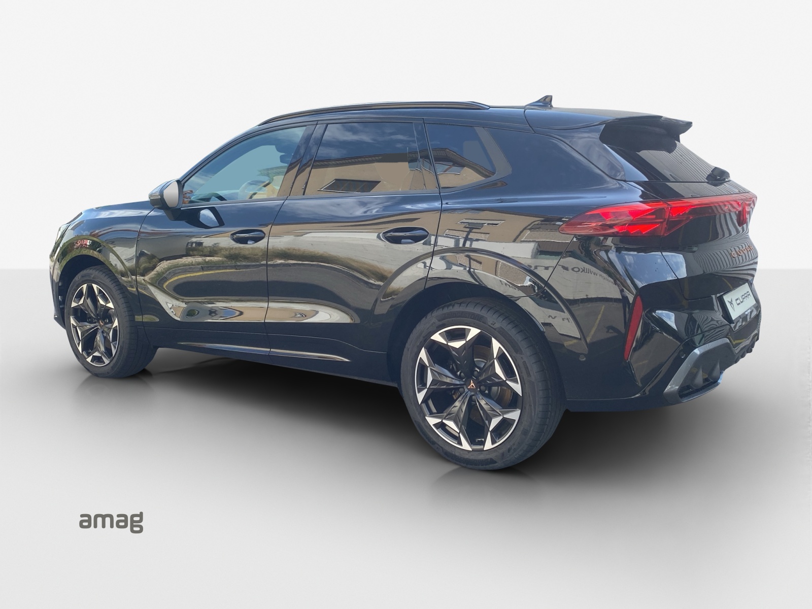 SEAT Terramar 2.0 TSI DSG 4Drive VZ-showroom-element-2