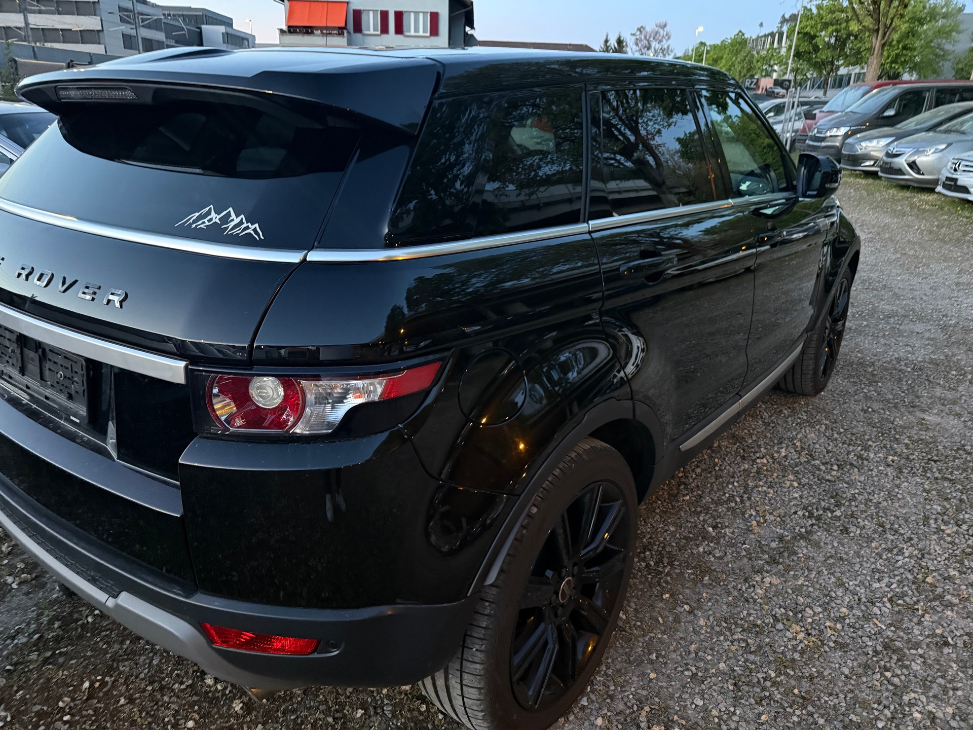 LAND ROVER Range Rover Evoque 2.2 SD4 Dynamic-image-11