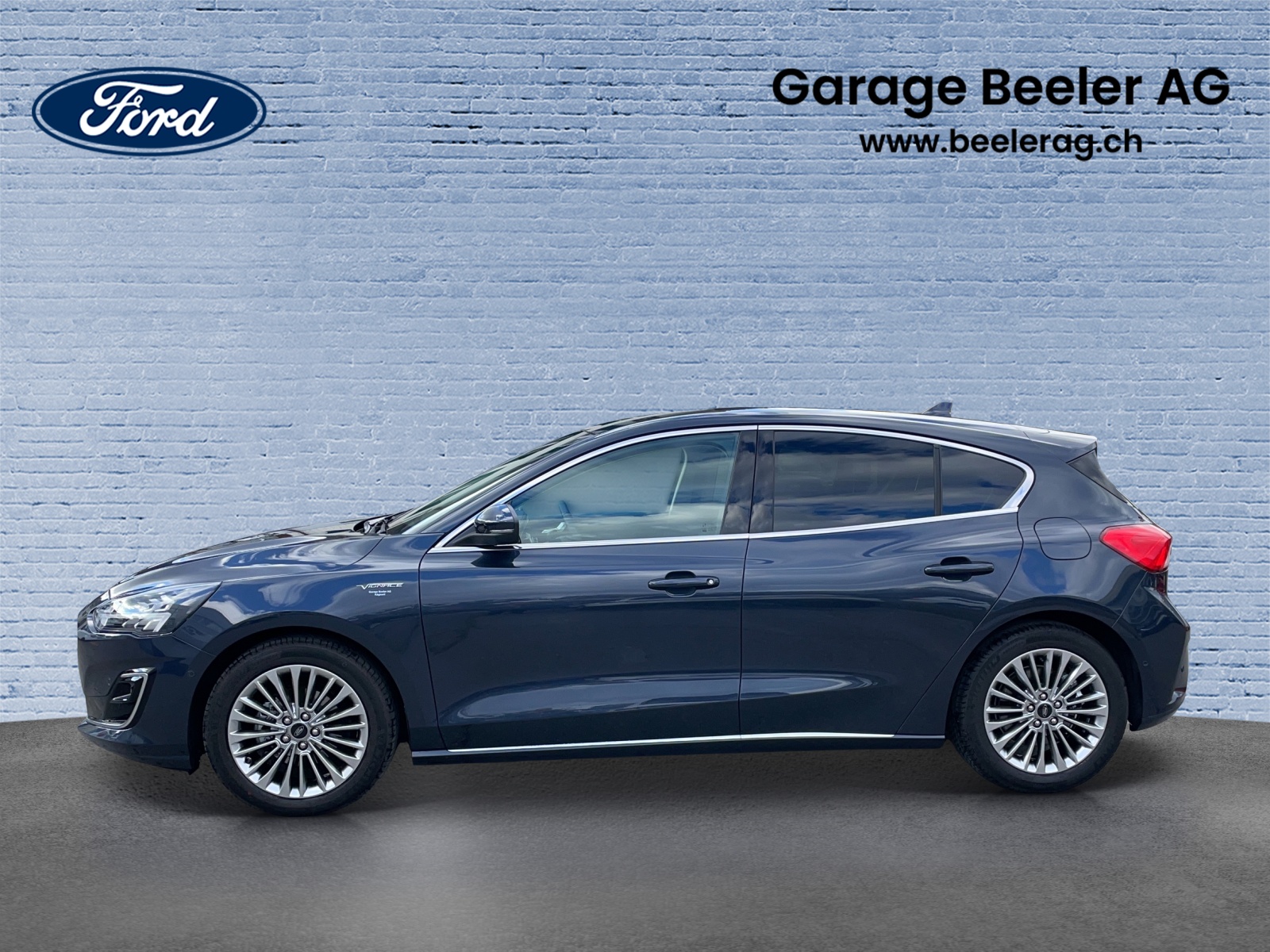 FORD Focus 1.0i EcoB 125 Vignale-showroom-element-2
