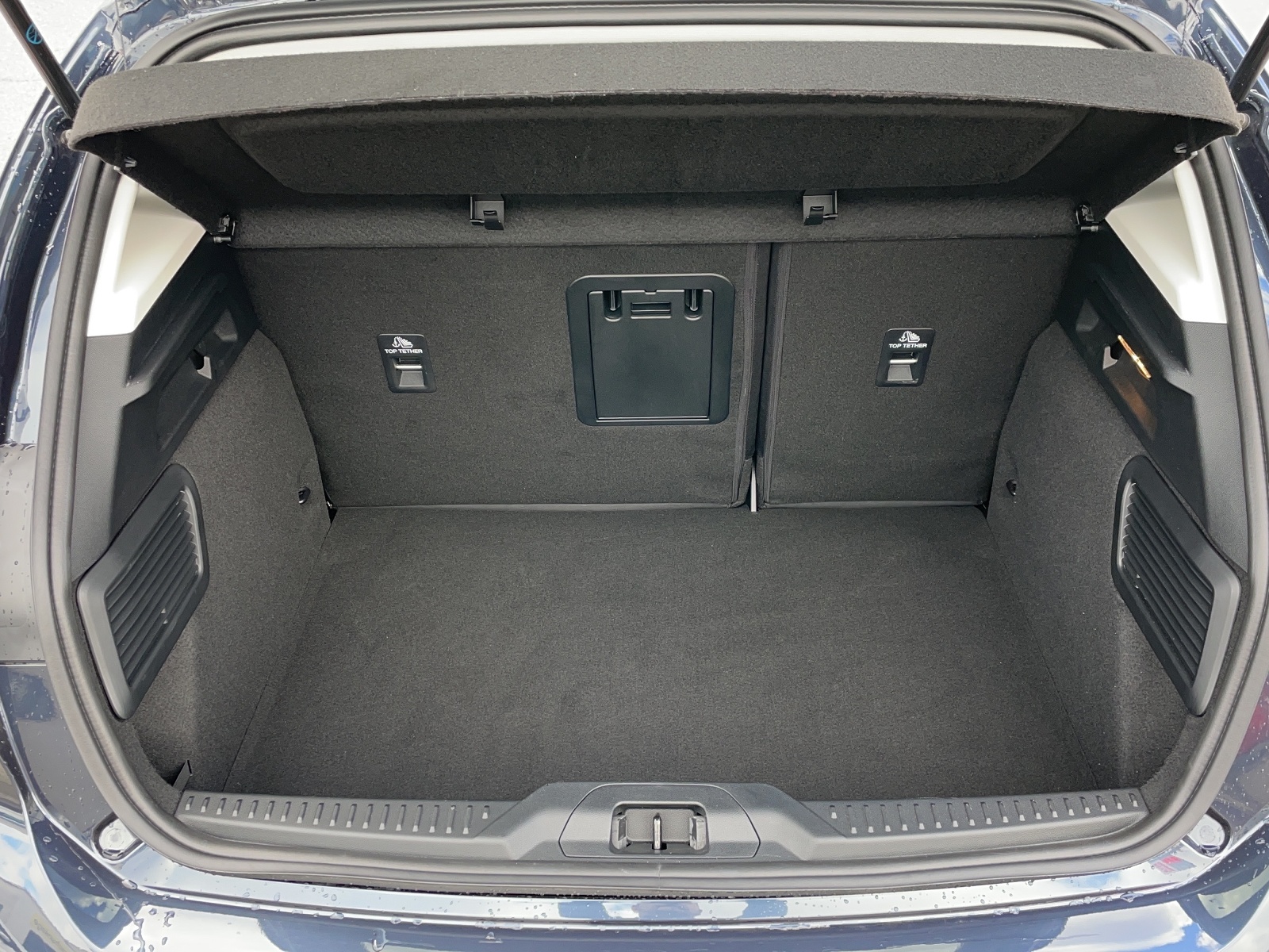 FORD Focus 1.0i EcoB 125 Vignale-image-12