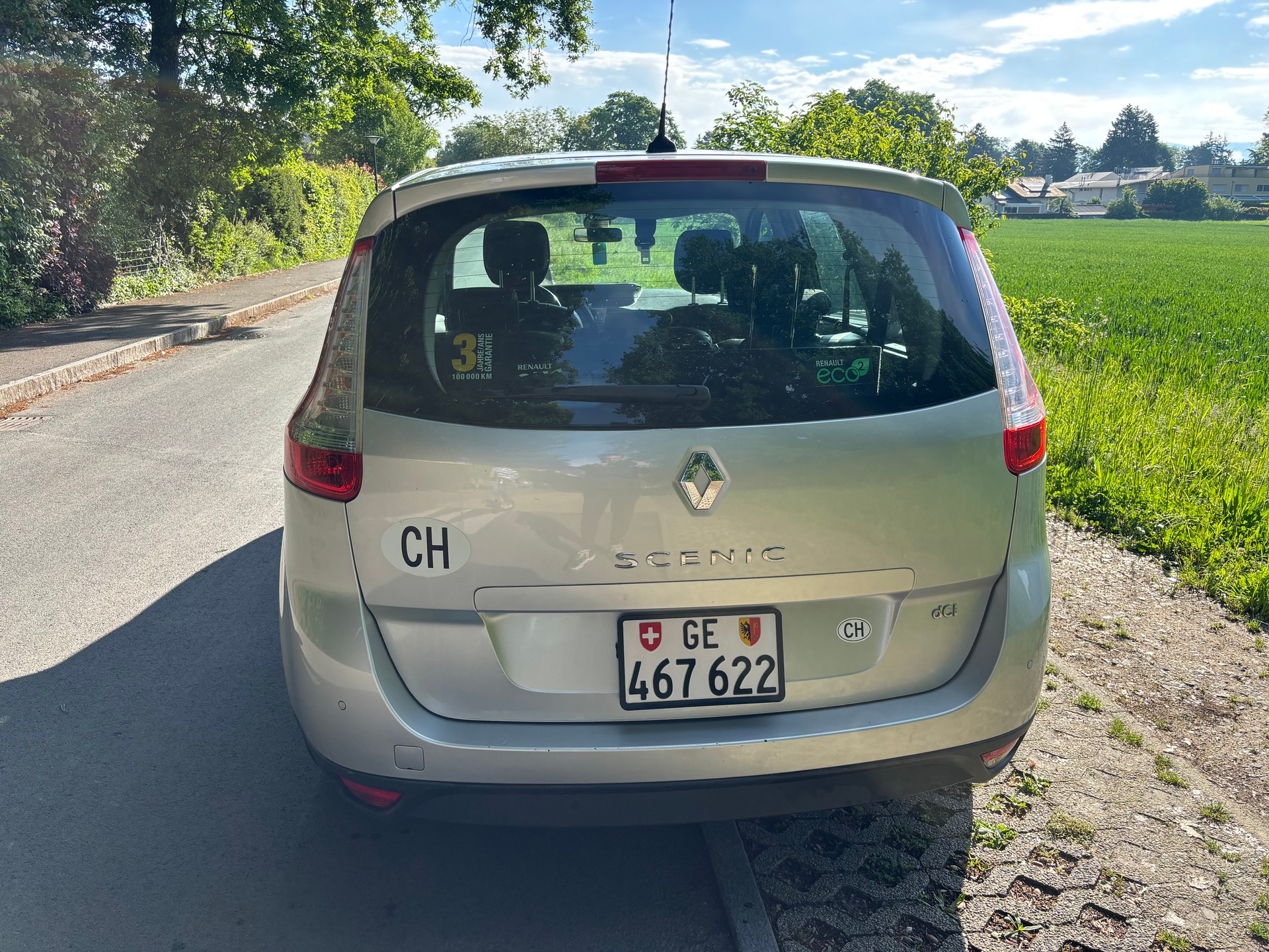 RENAULT 1.9 dCi Expression 7P-image-1