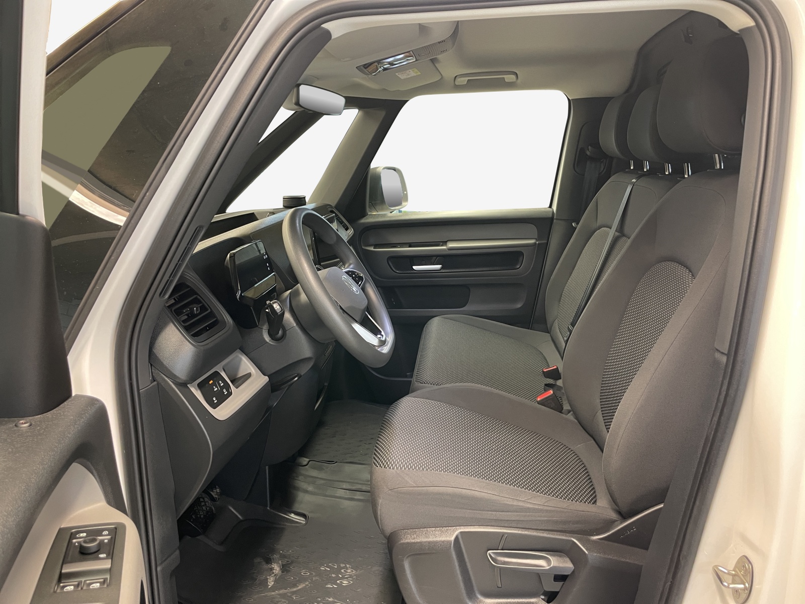 VW ID. Buzz Cargo-image-7
