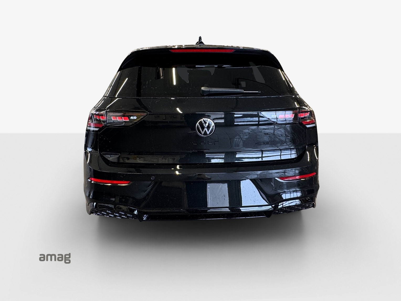 VW Golf 1.5 e TSI mHEV R-Line DSG-showroom-element-3