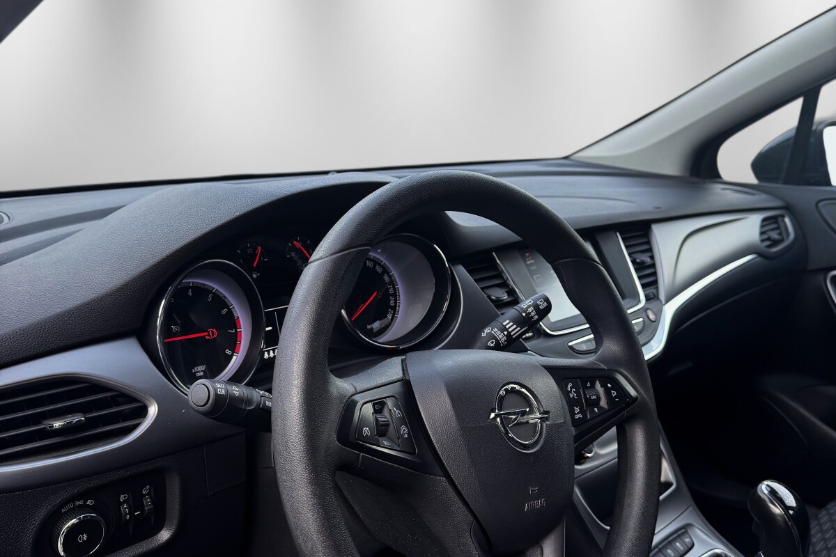 OPEL Corsa 1.4 TP Final Edition-image-7