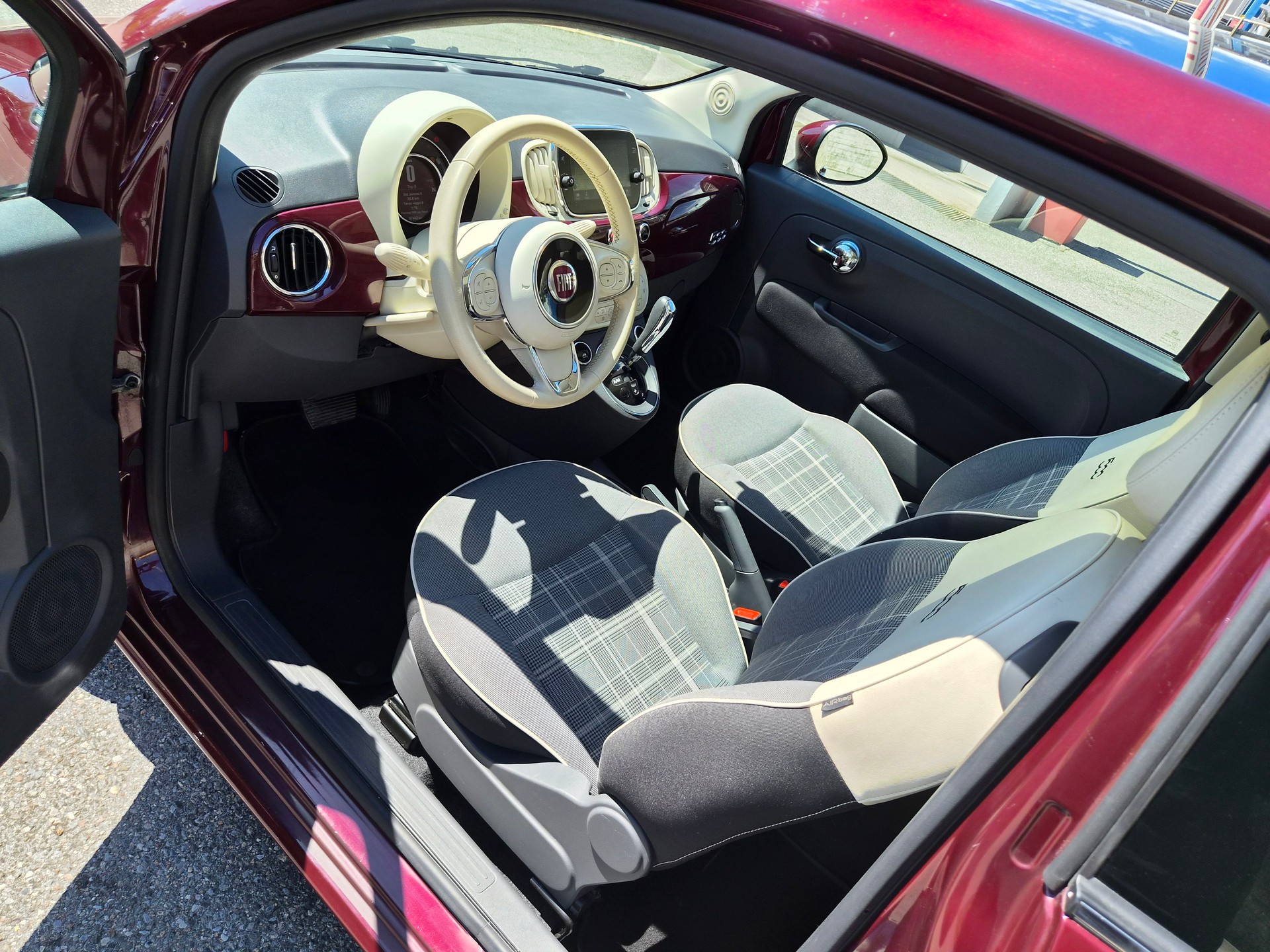 FIAT 500 VP Lounge 0.9 Twinair-image-5