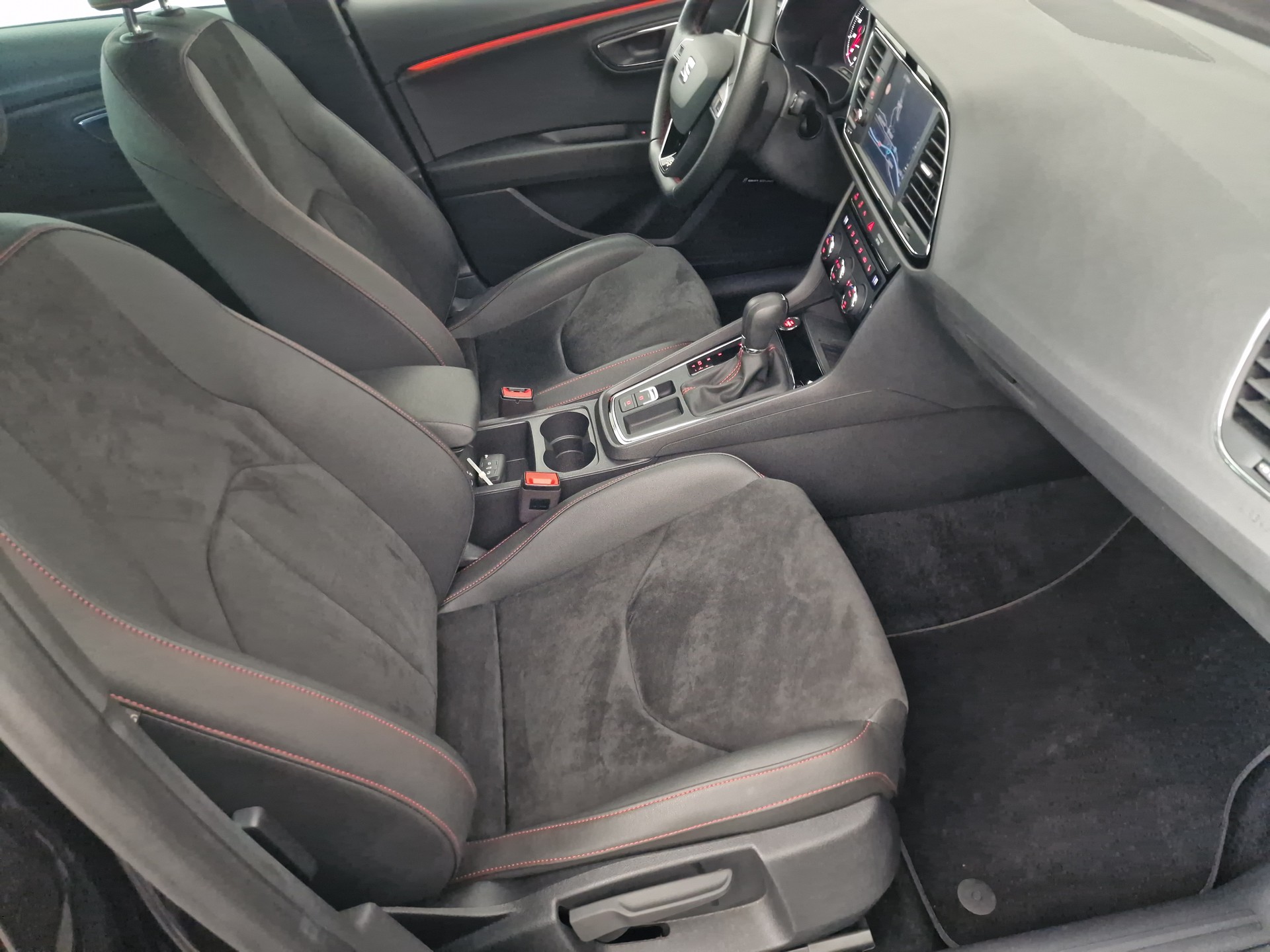 SEAT Leon 1.4 TSI ACT FR Evolution DSG-image-7