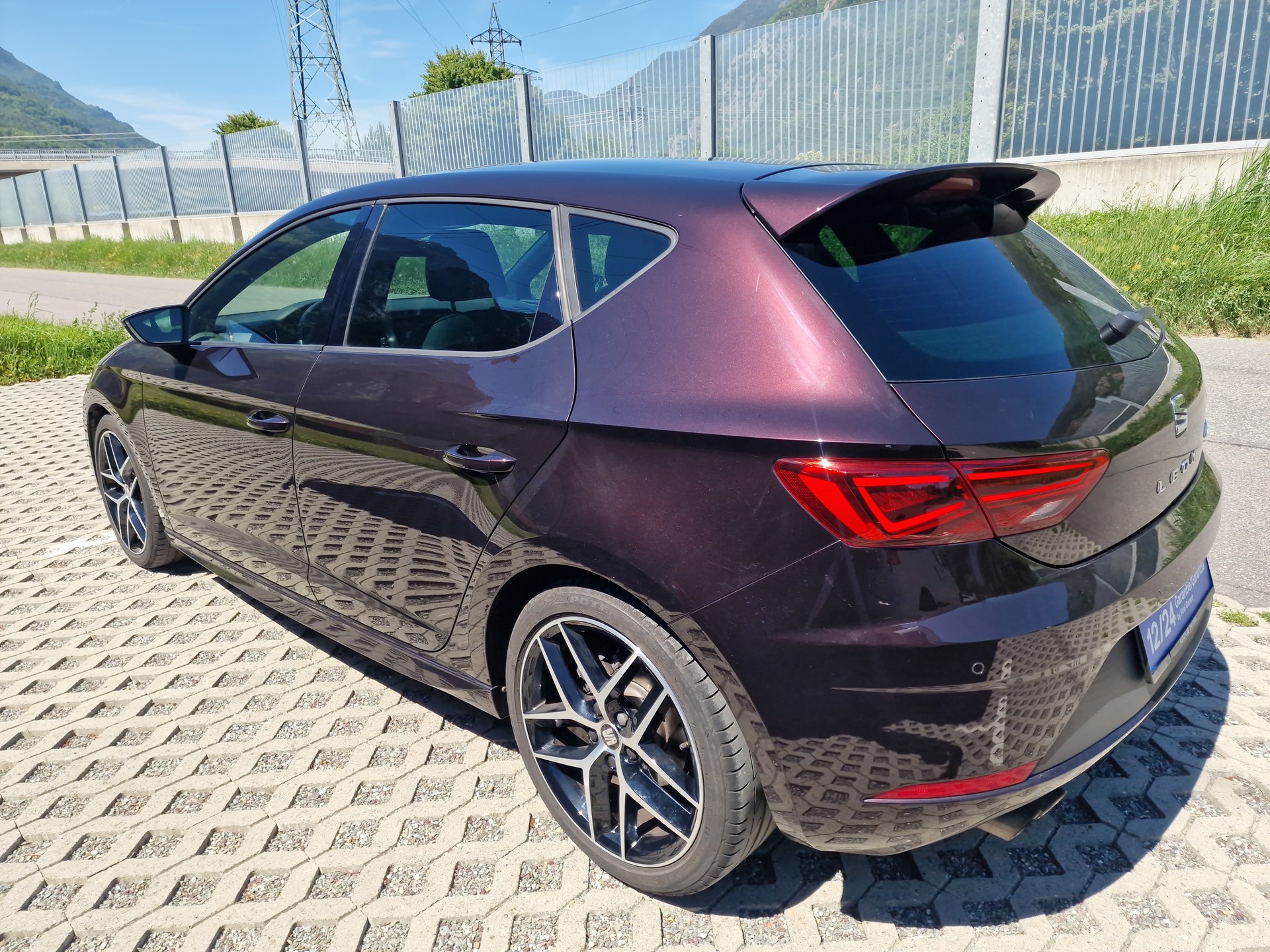 SEAT Leon 1.4 TSI ACT FR Evolution DSG-image-4