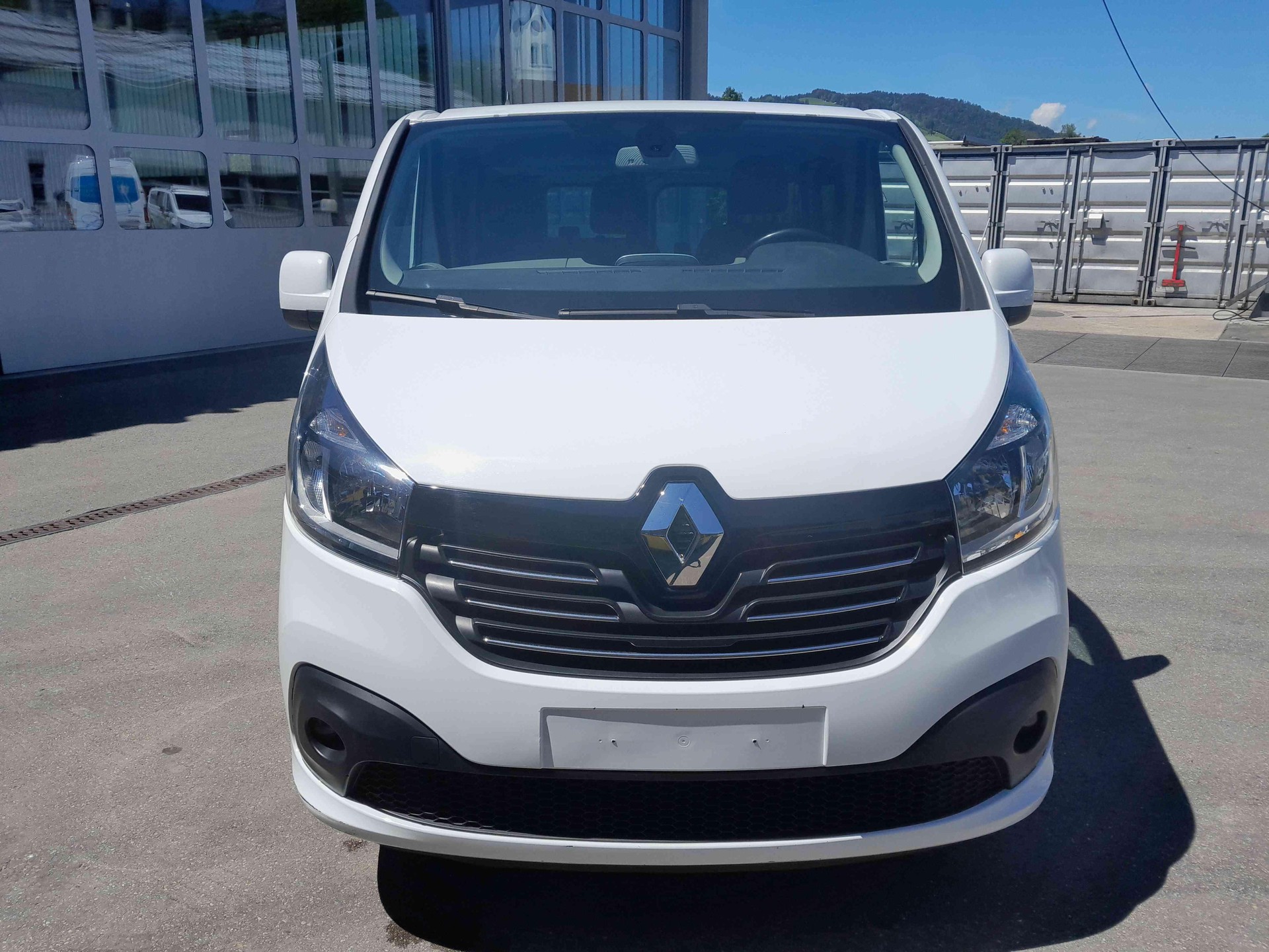 RENAULT Trafic Passenger 1.6 dCi TwinTurbo Authentique-image-7