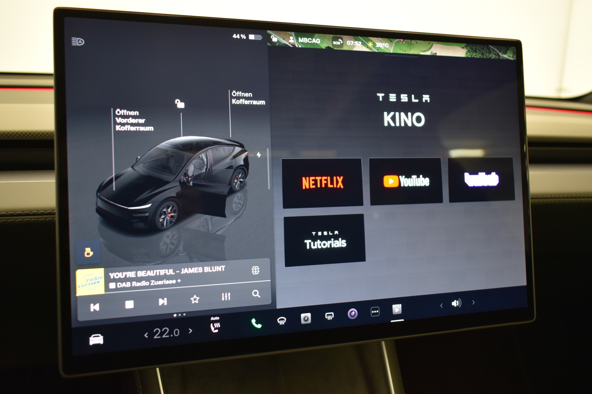 TESLA Model Y Performance 4WD 626PS, Diamond Black, 21 Zoll, Carbon, Made in Berlin-image-24