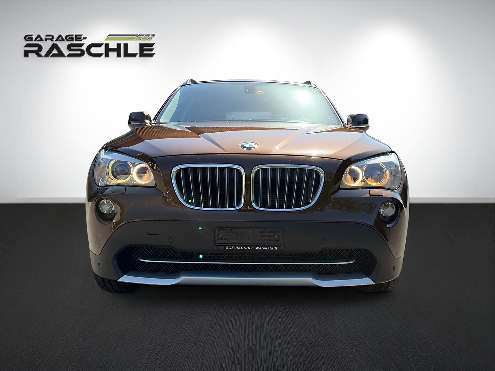 BMW X1 23d xDrive-showroom-element-1