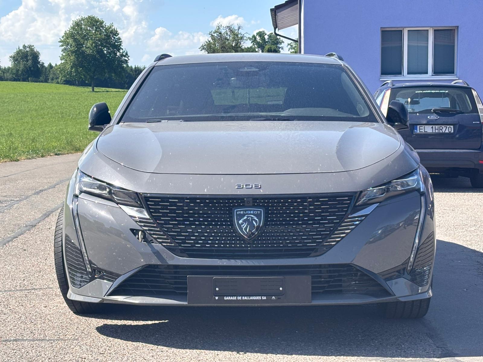 PEUGEOT 308 SW 1.6 PHEV 180 GT-image-1