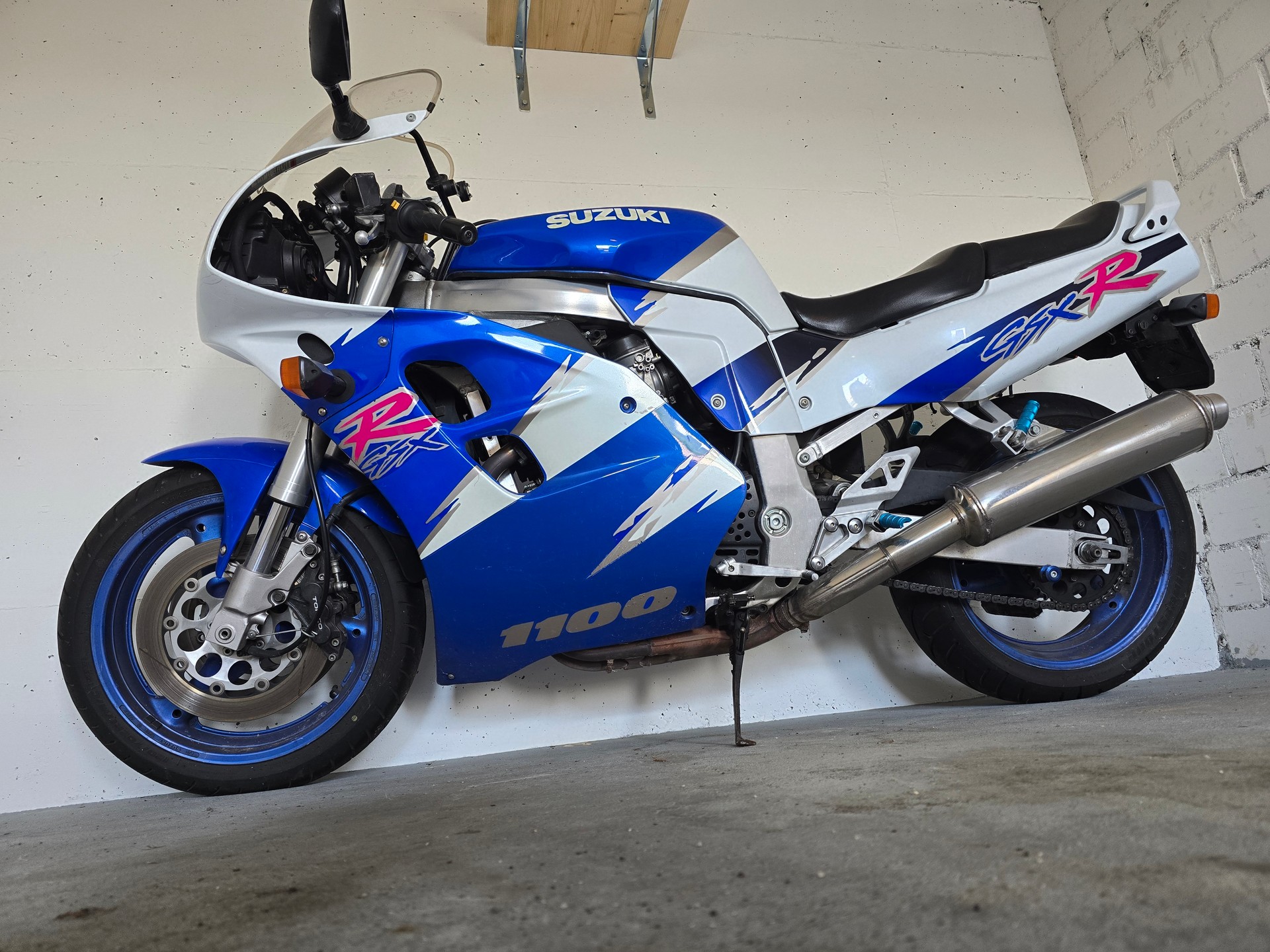 SUZUKI GSX-R 1100 W P