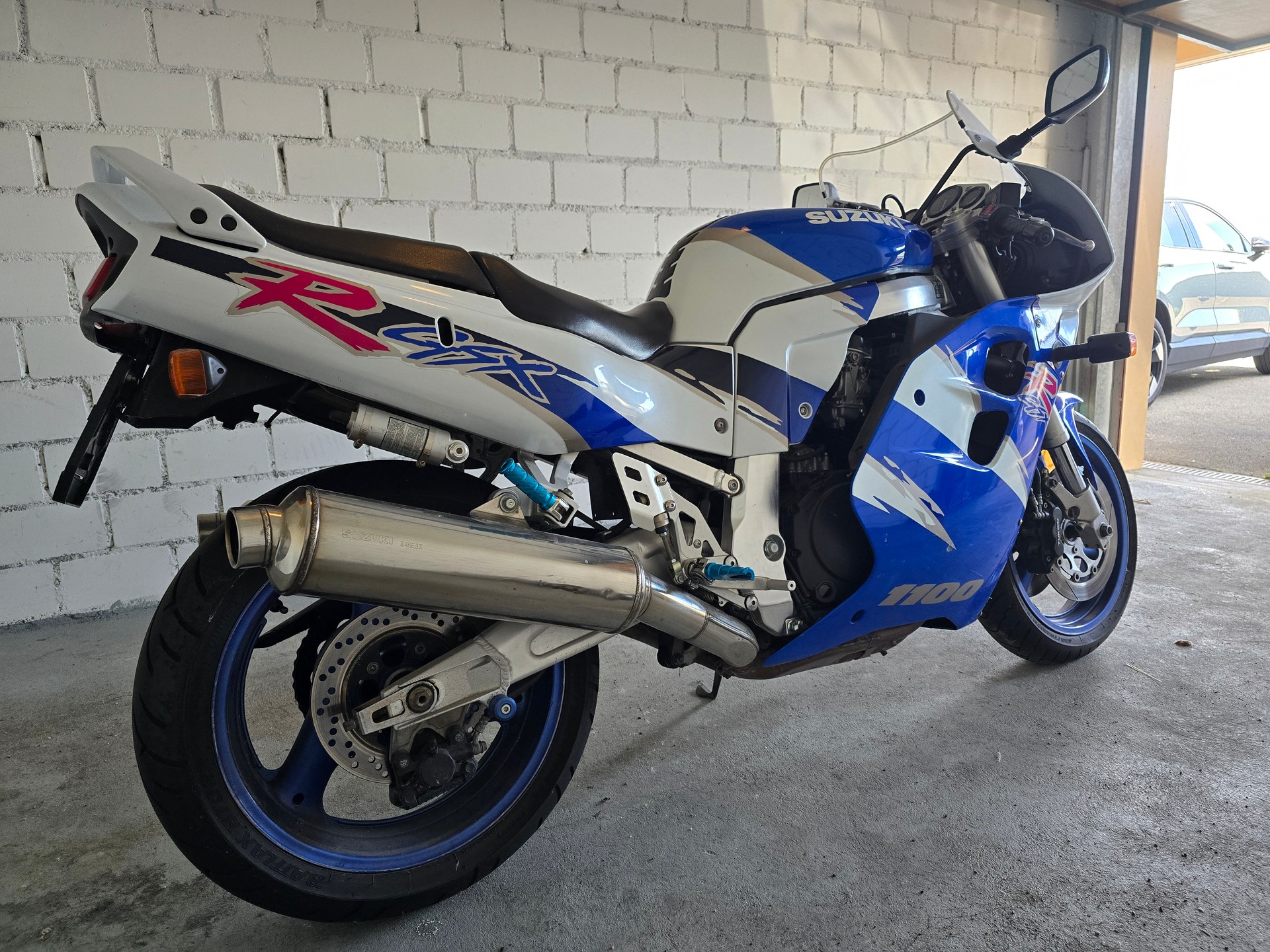 SUZUKI GSX-R 1100 W P-image-2