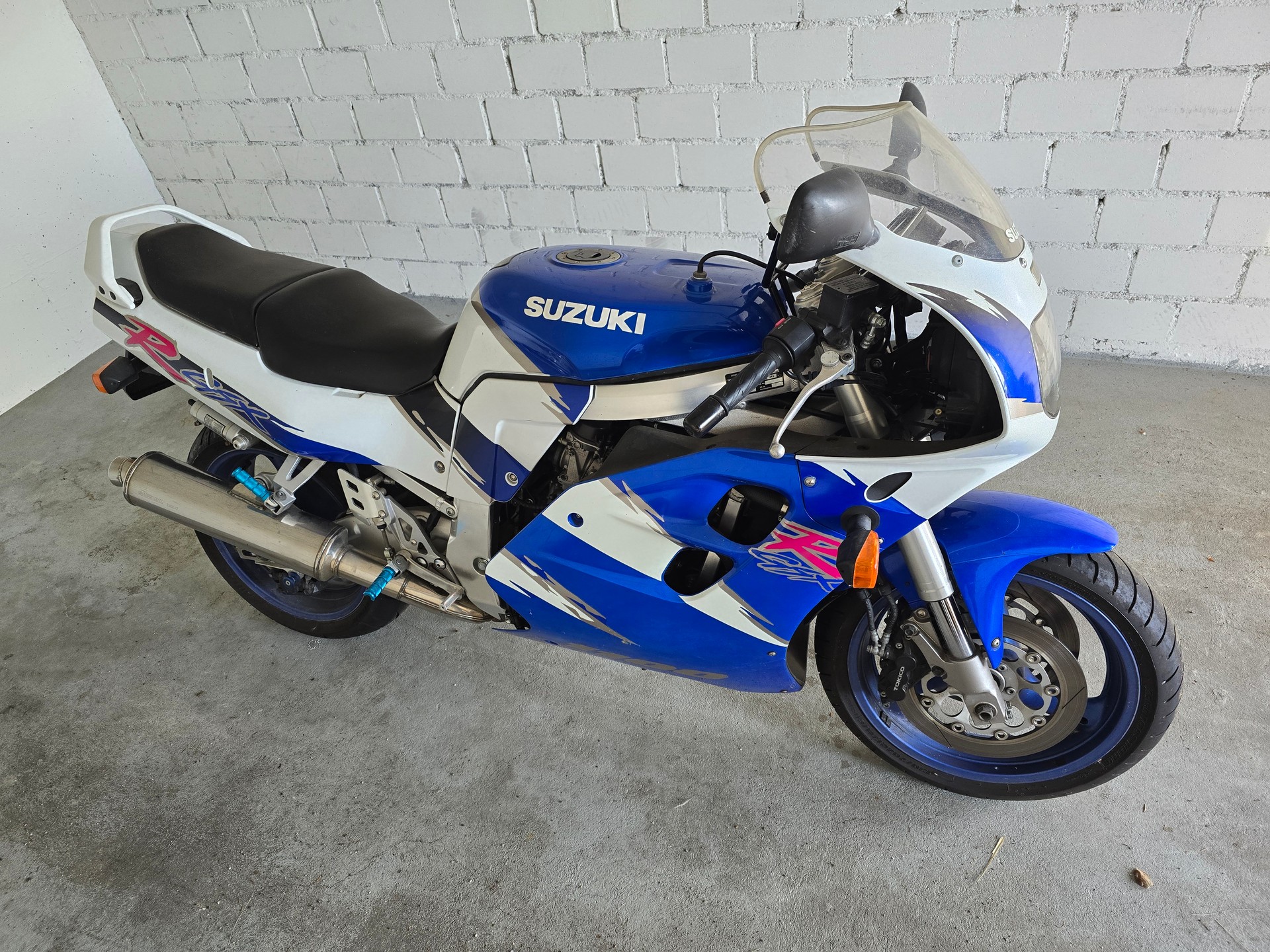 SUZUKI GSX-R 1100 W P-image-4