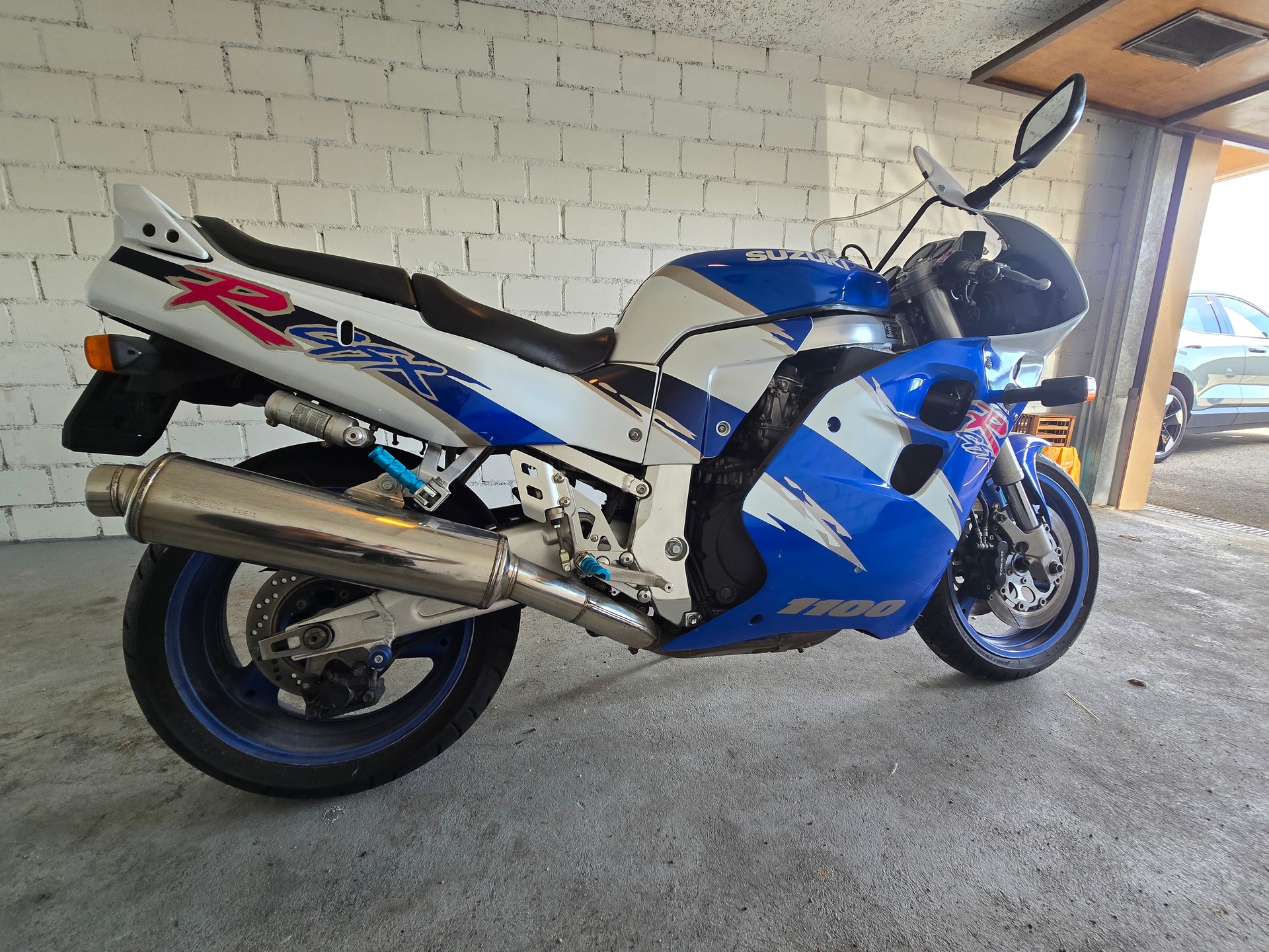SUZUKI GSX-R 1100 W P-image-3