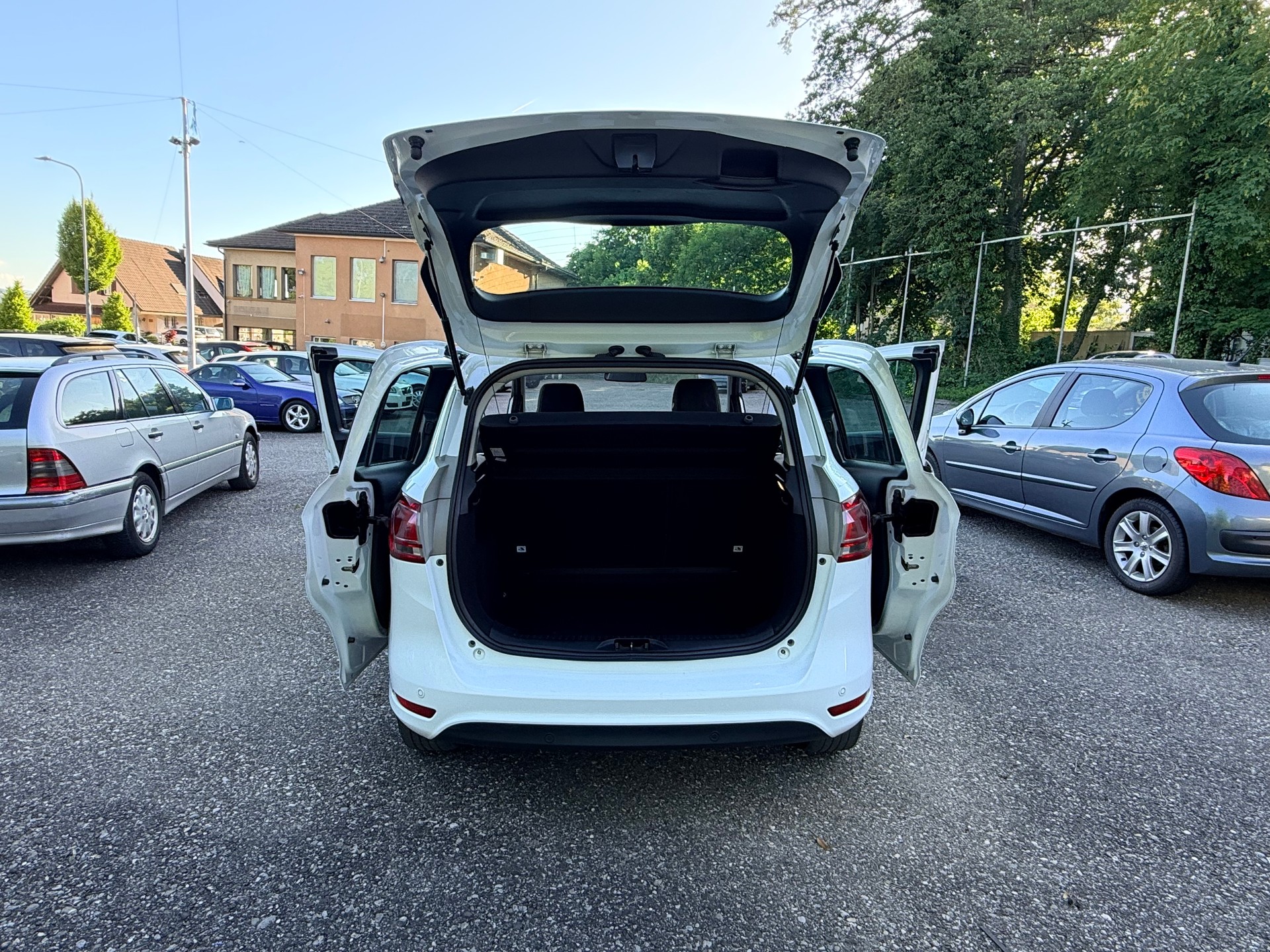 FORD B-Max 1.6 Ti-VCT TitaniumX PowerShift-image-12