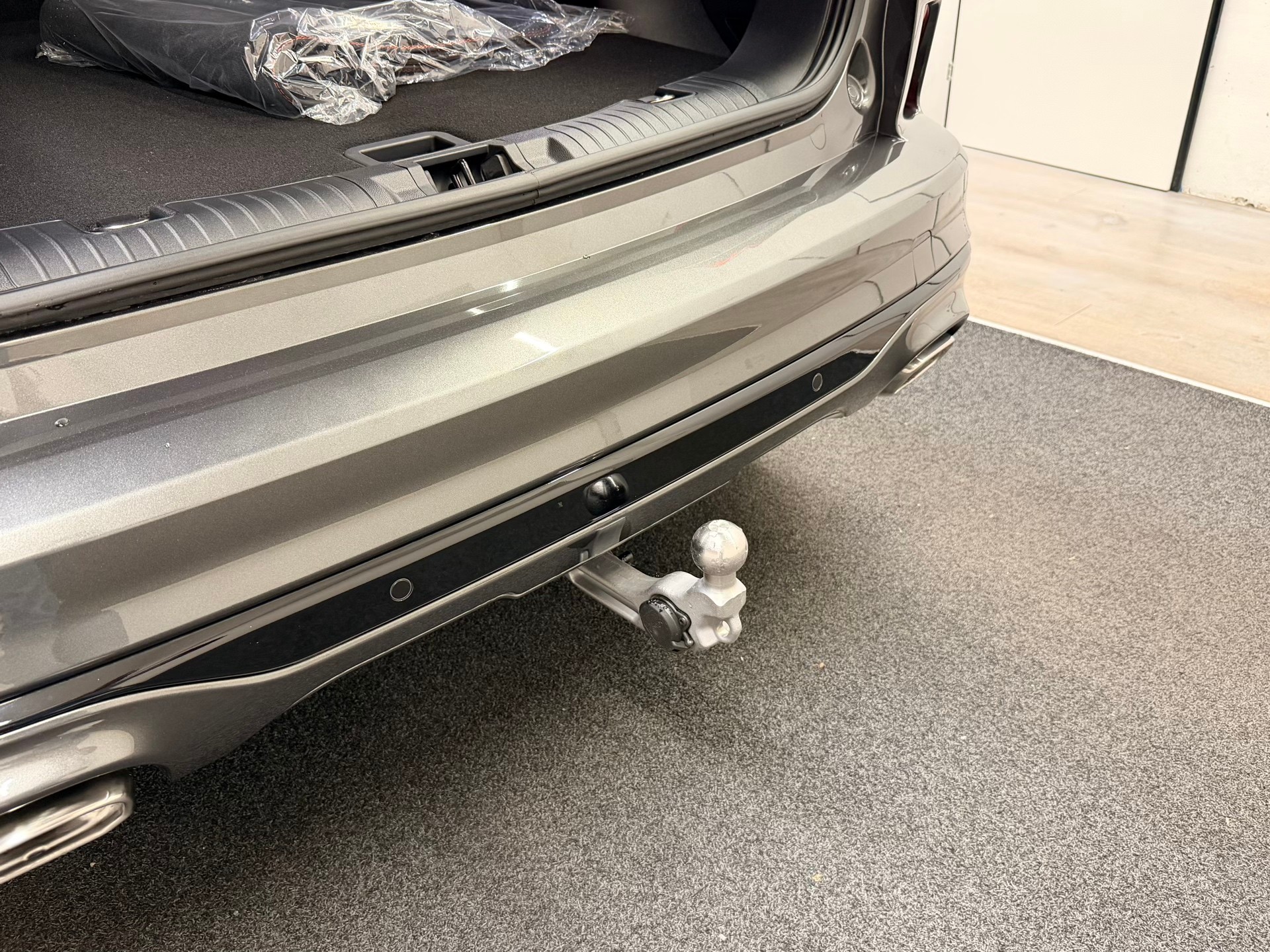 FORD Kuga 2.5 FHEV ST-Line X 4WD-image-10