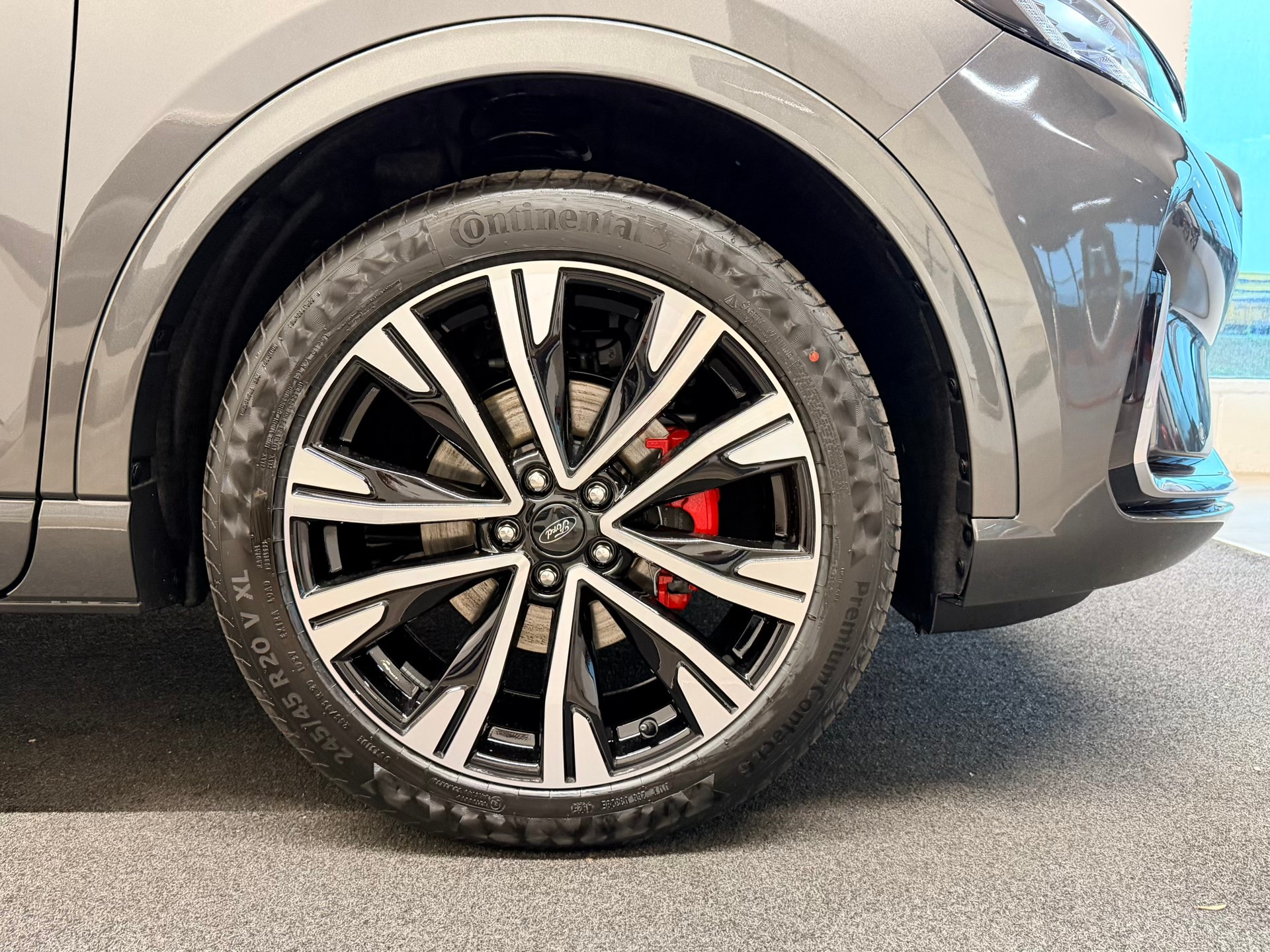 FORD Kuga 2.5 FHEV ST-Line X 4WD-image-5