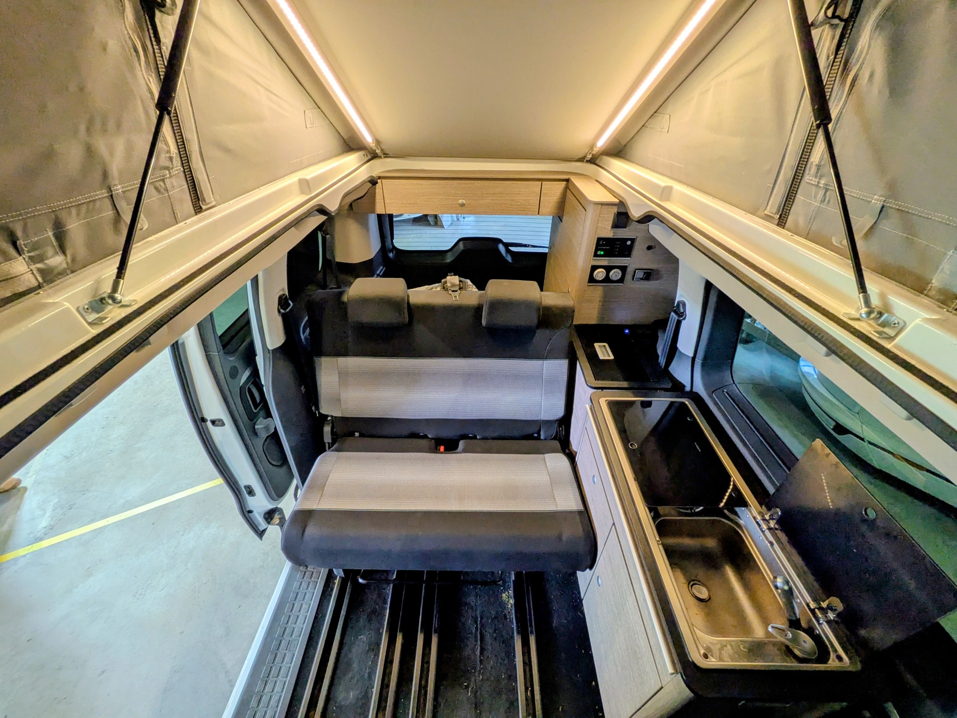 PÖSSL Citroen Campster-image-9